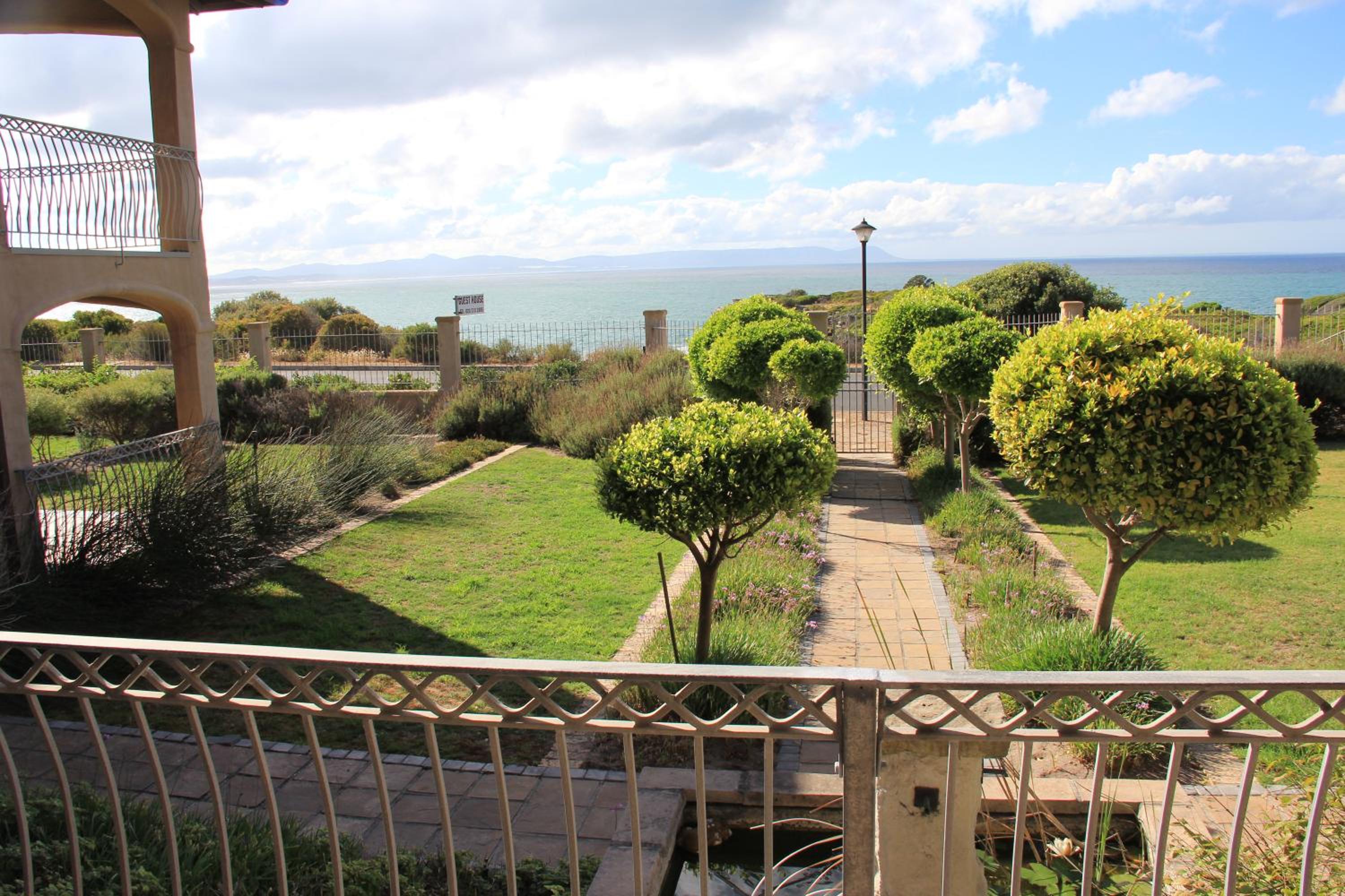 On The Cliff Guest House