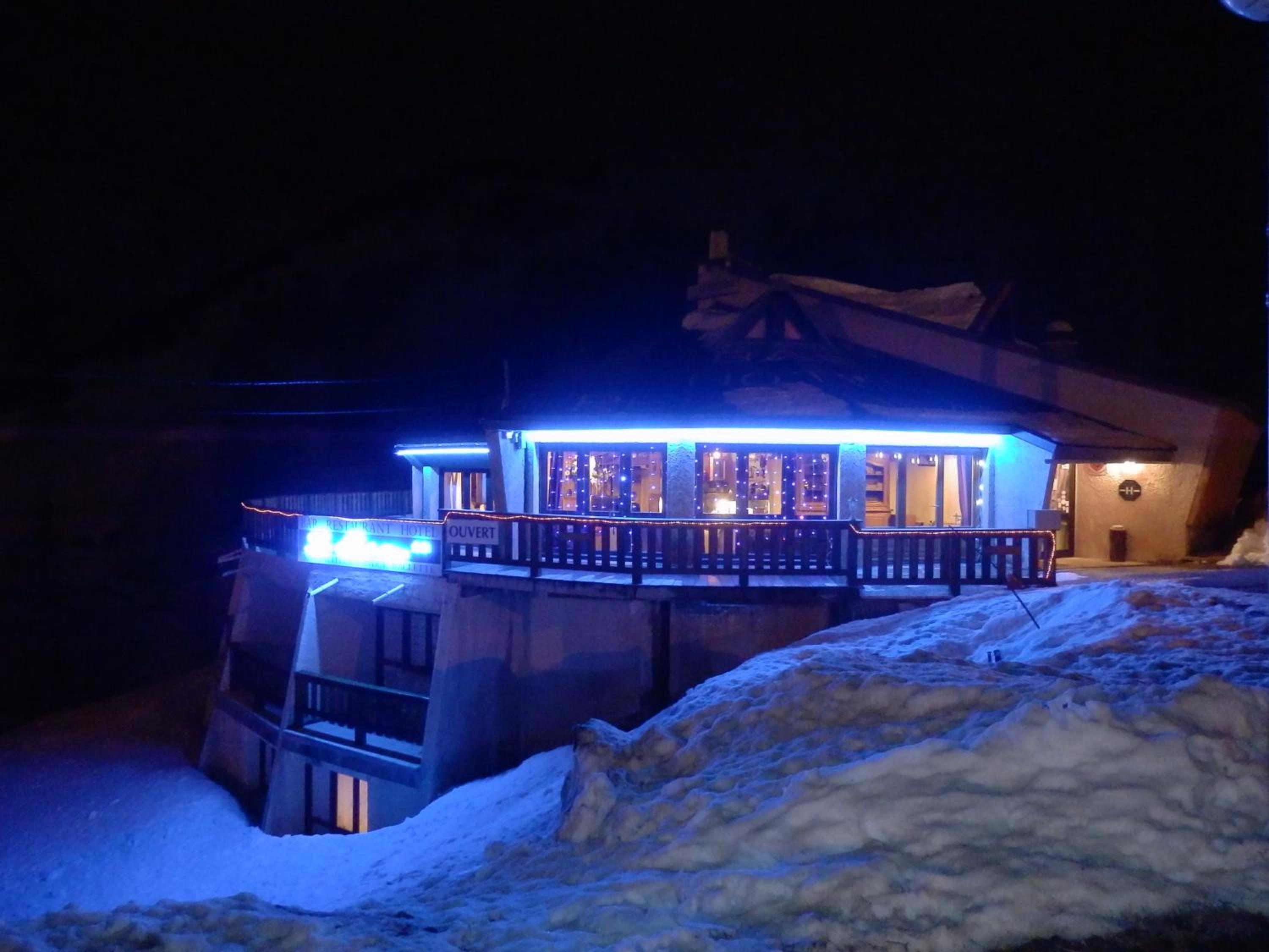 restaurant