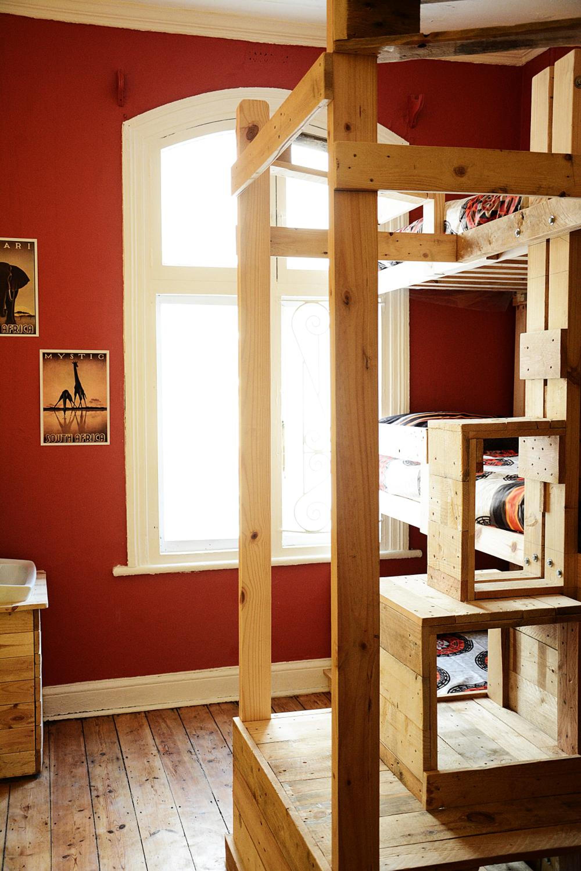 Urban Hive Backpackers