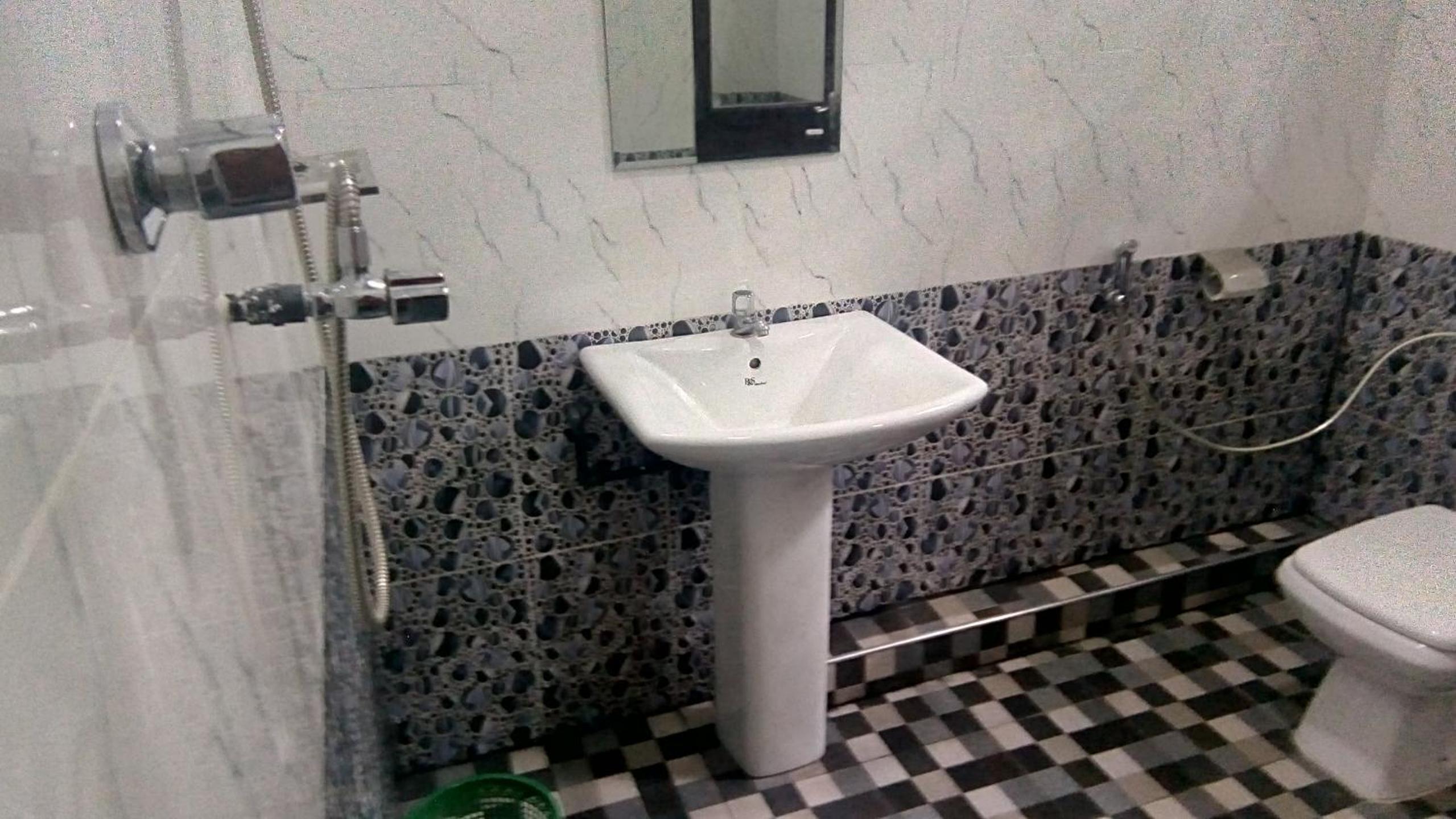 Photo 16