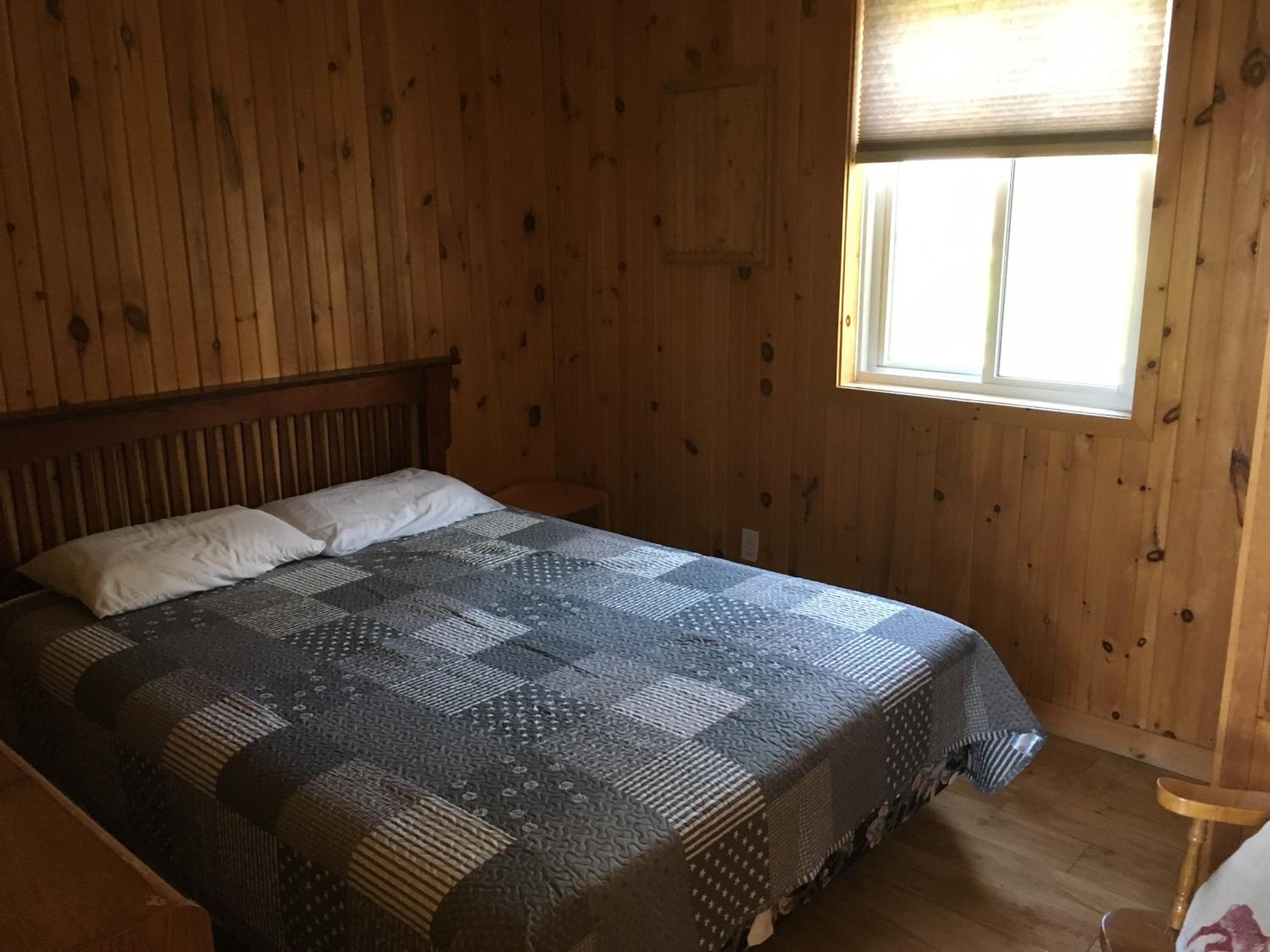 Merland Park Cottages and Motel