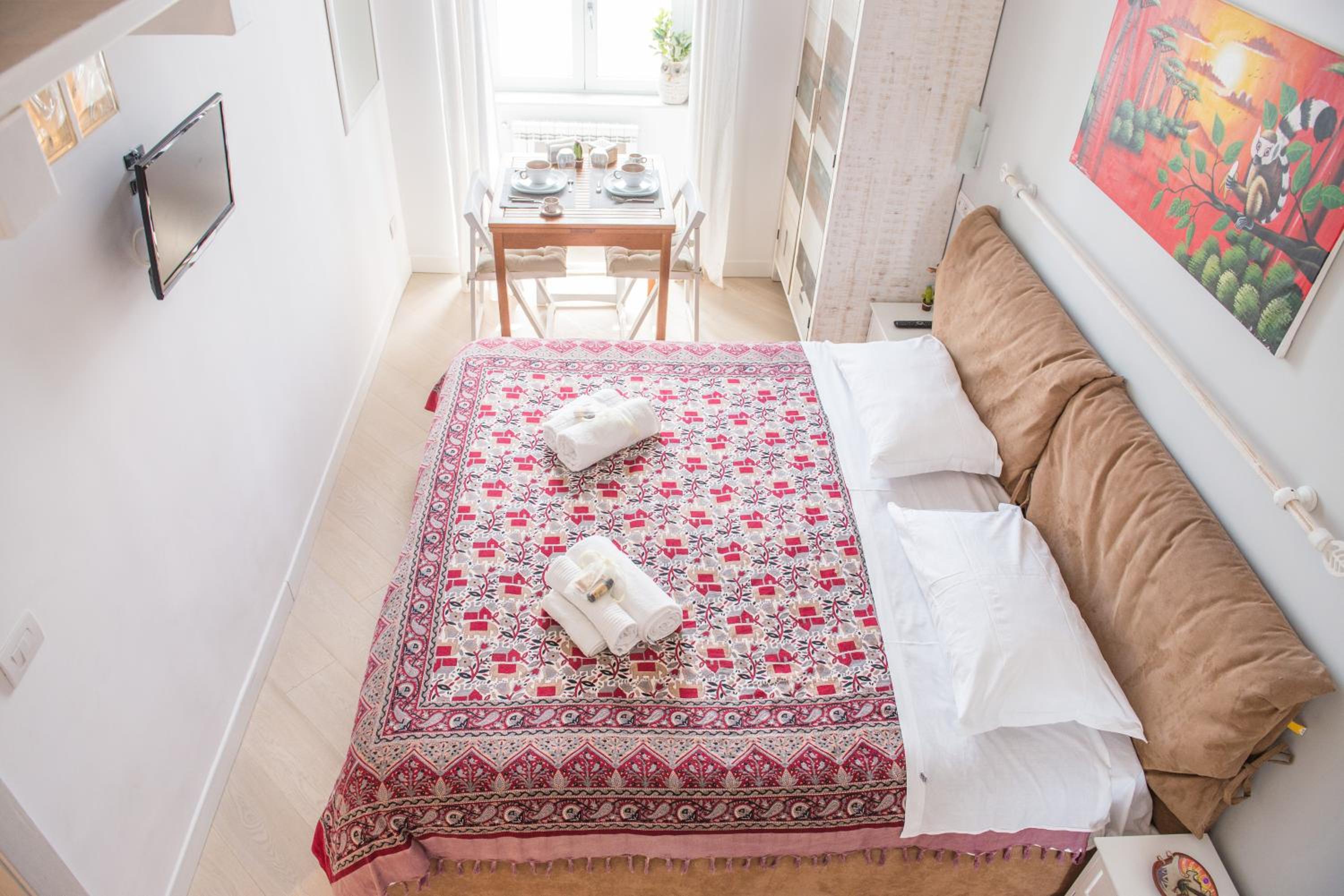 Bed in Naples