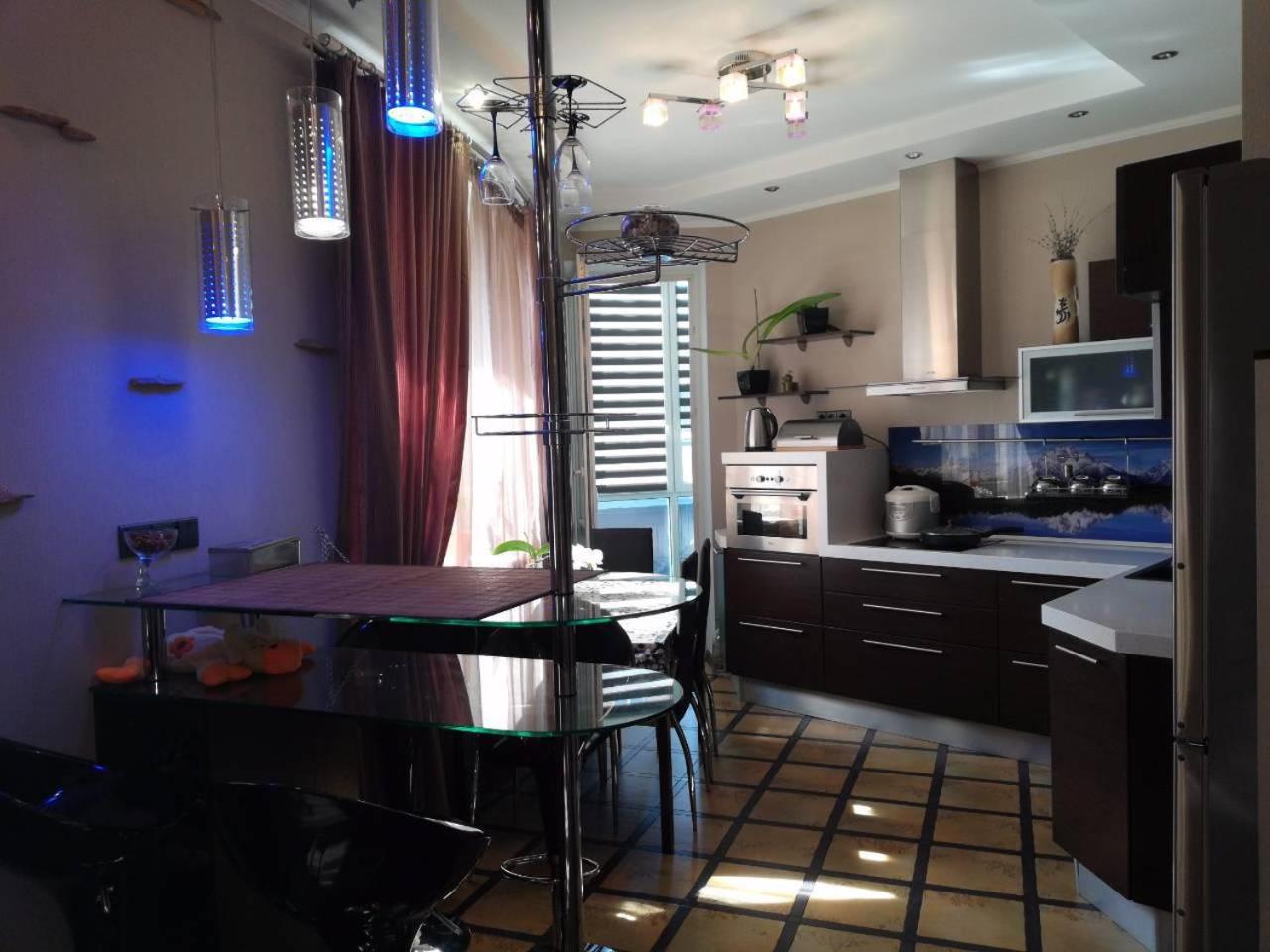 Apartment on Heroiv Stalinhradu