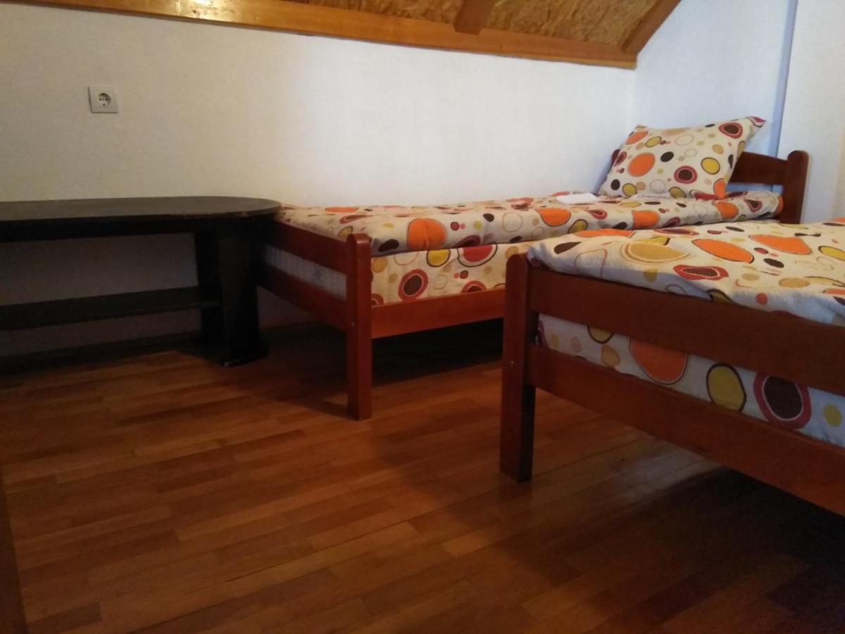 Photo 7