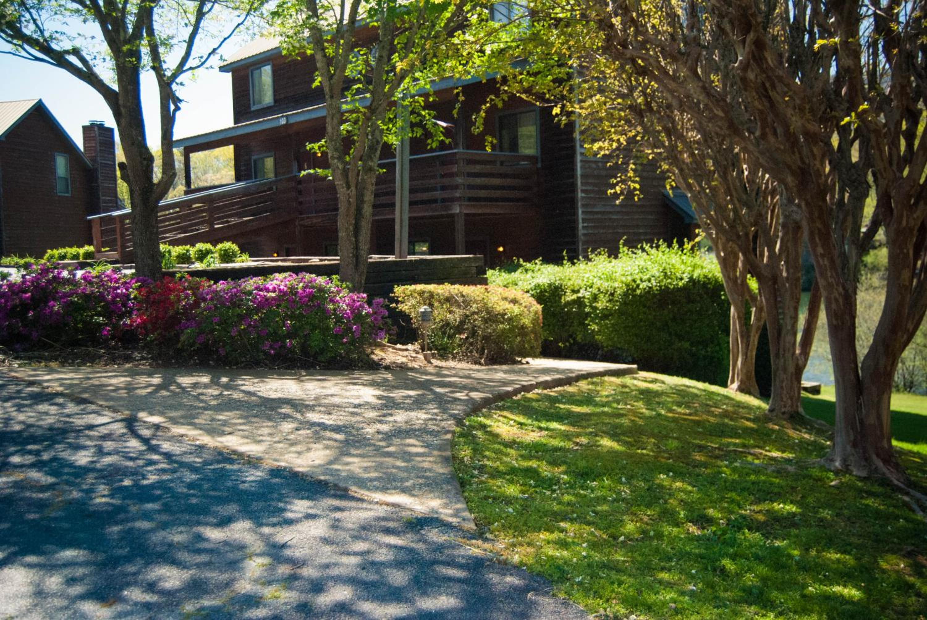 Country Hideaway at Mountain Lakes Resort view 3