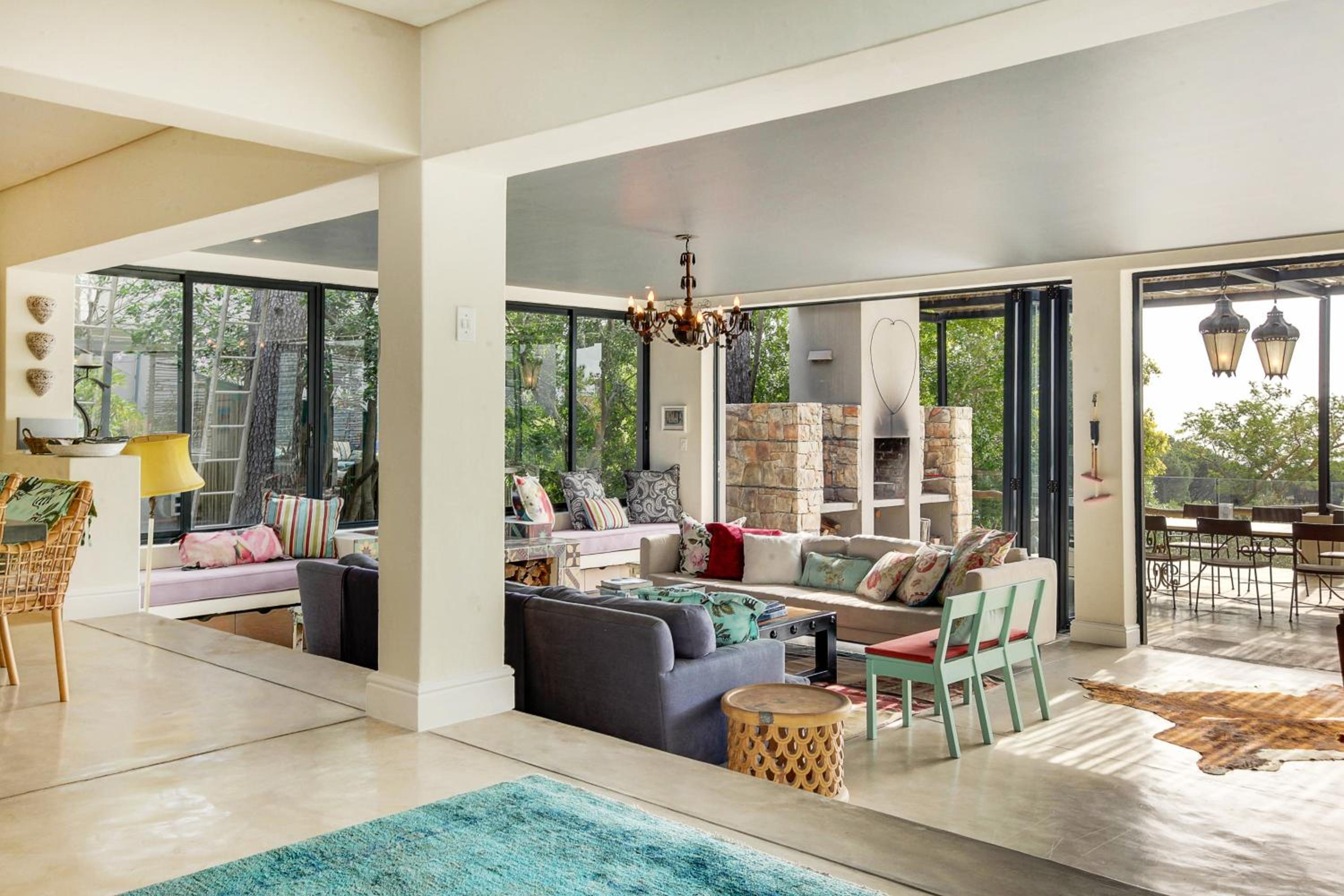 Solar-Powered Table Mountain Retreat