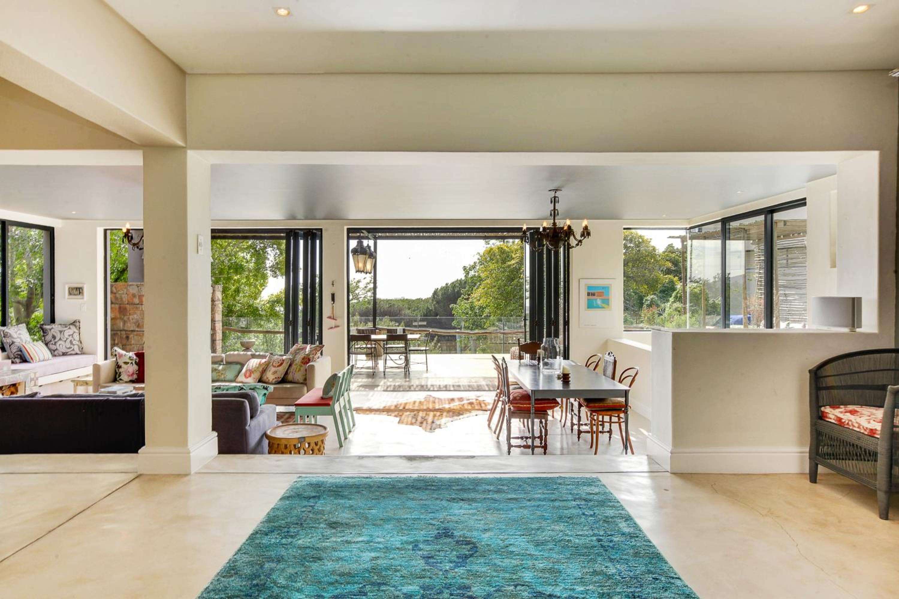 Solar-Powered Table Mountain Retreat