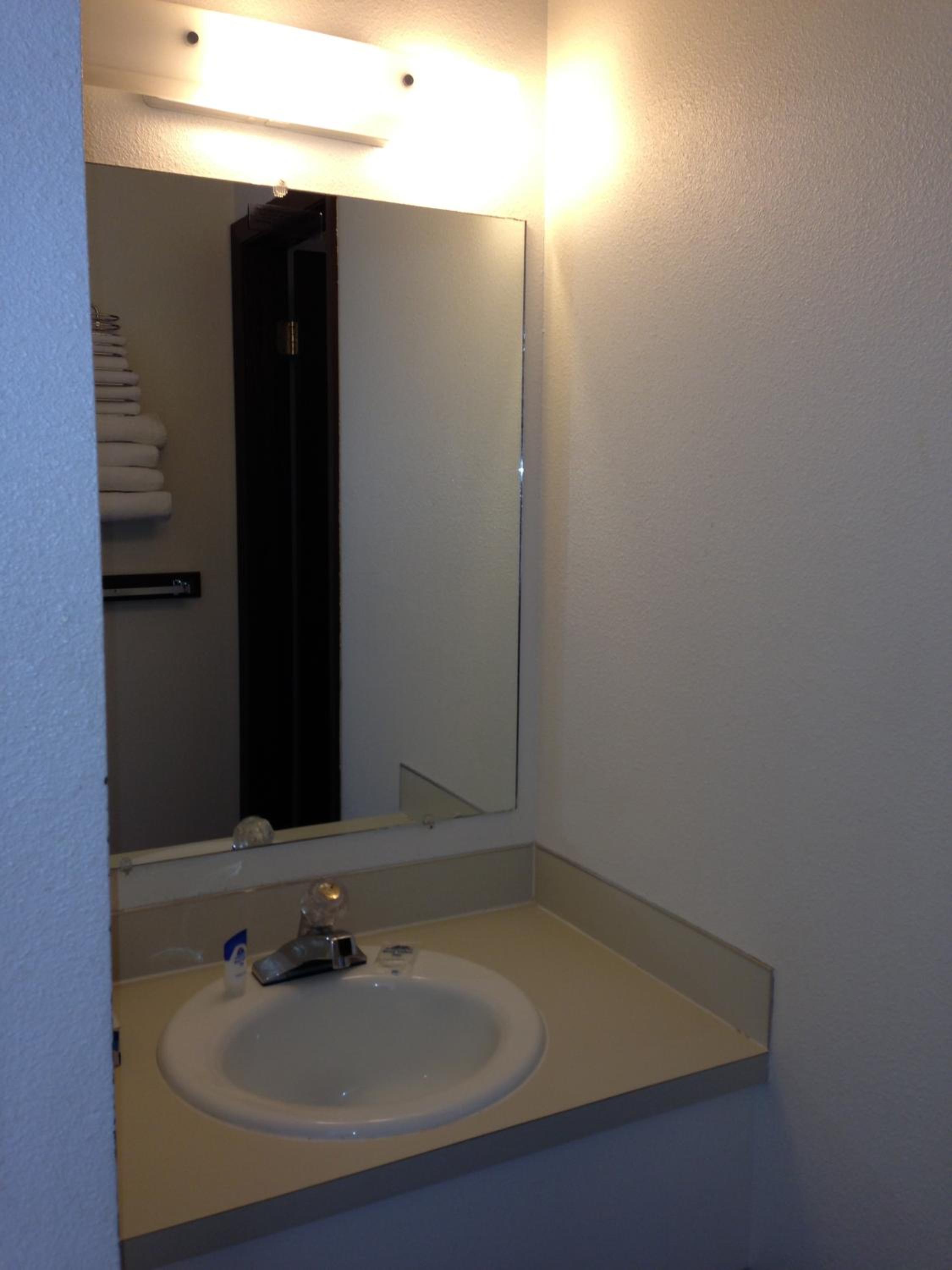 Laramie Vacations - Americas Best Value Inn Laramie - Property Image 2