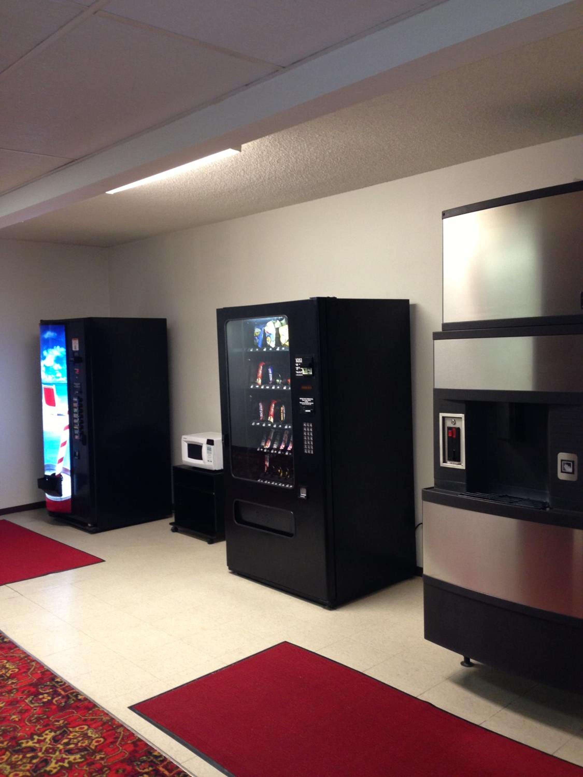 Laramie Vacations - Americas Best Value Inn Laramie - Property Image 8