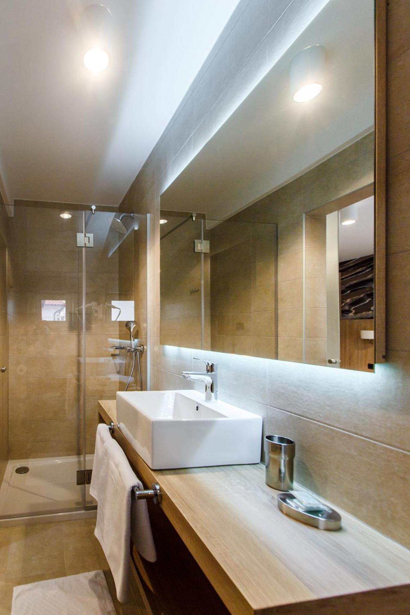 Luxury Suites Bellevue