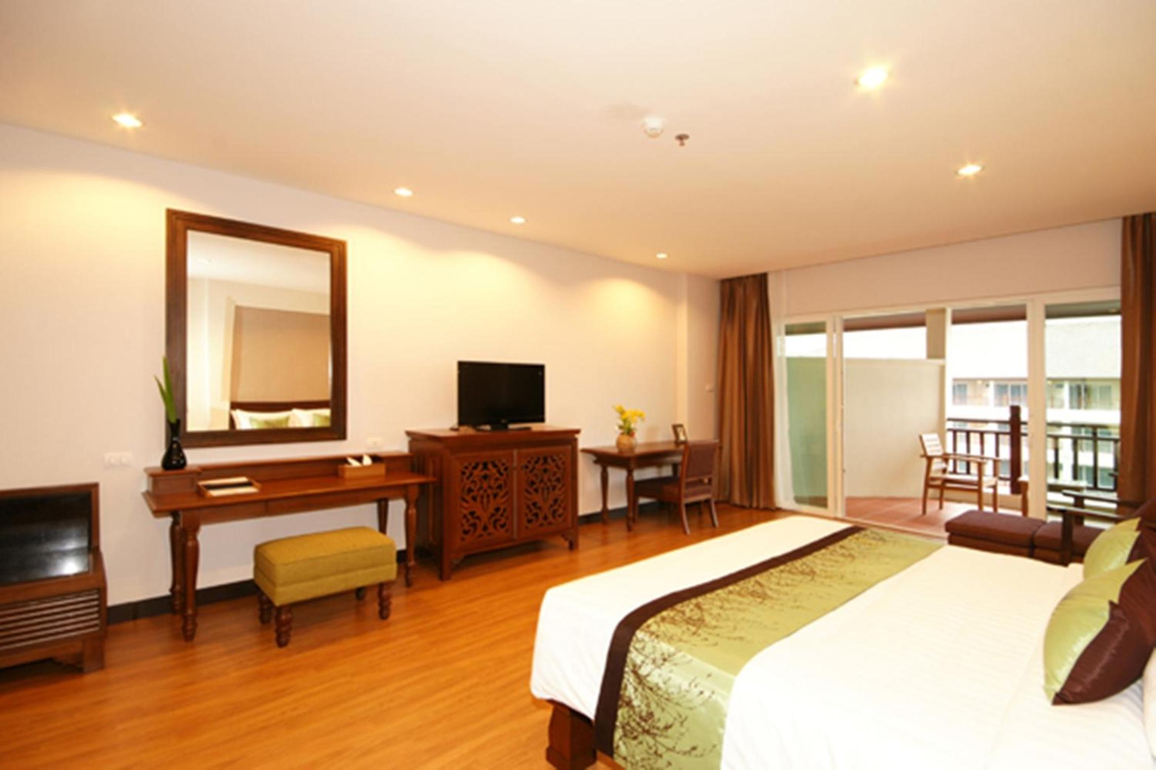 The Heritage Pattaya Beachfront Resort