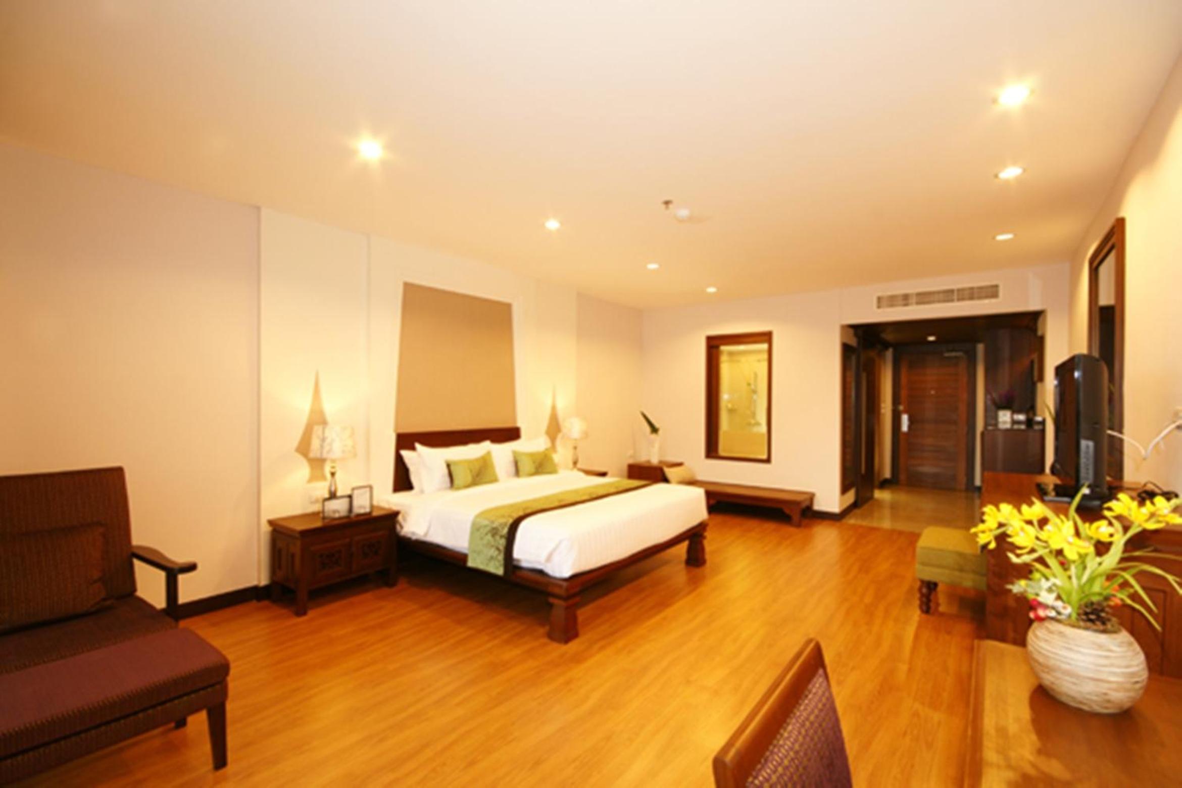 The Heritage Pattaya Beachfront Resort