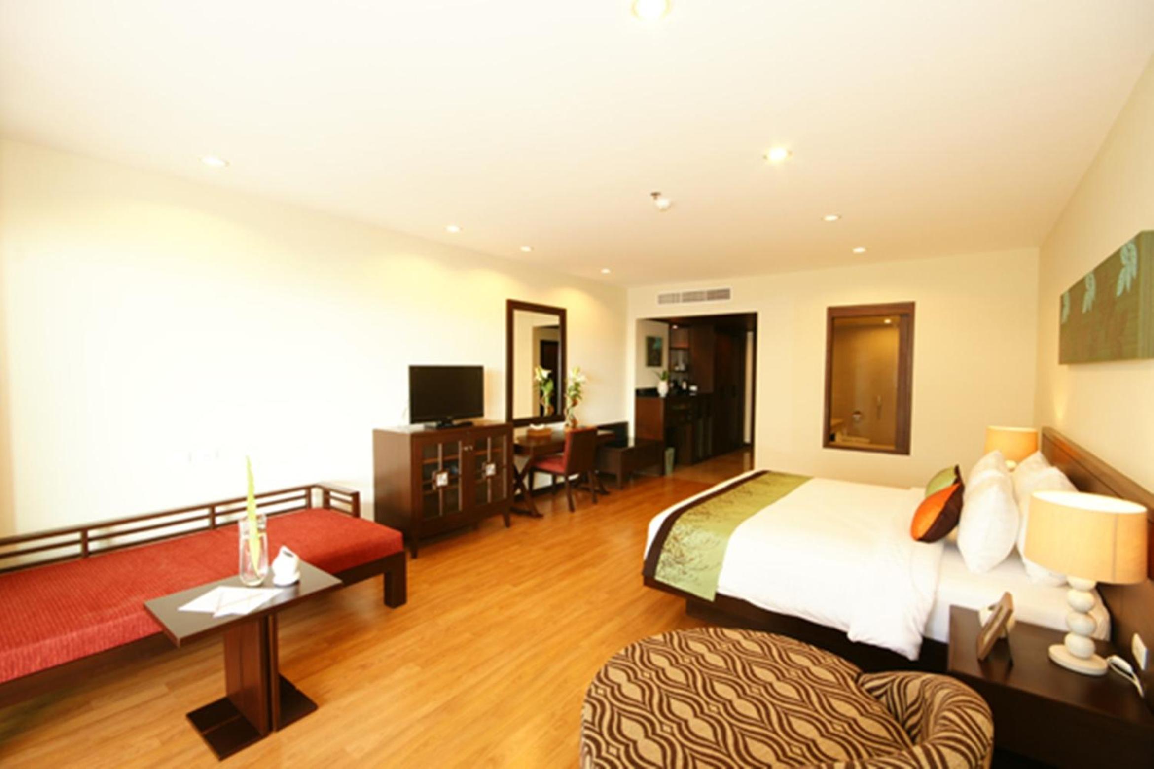The Heritage Pattaya Beachfront Resort