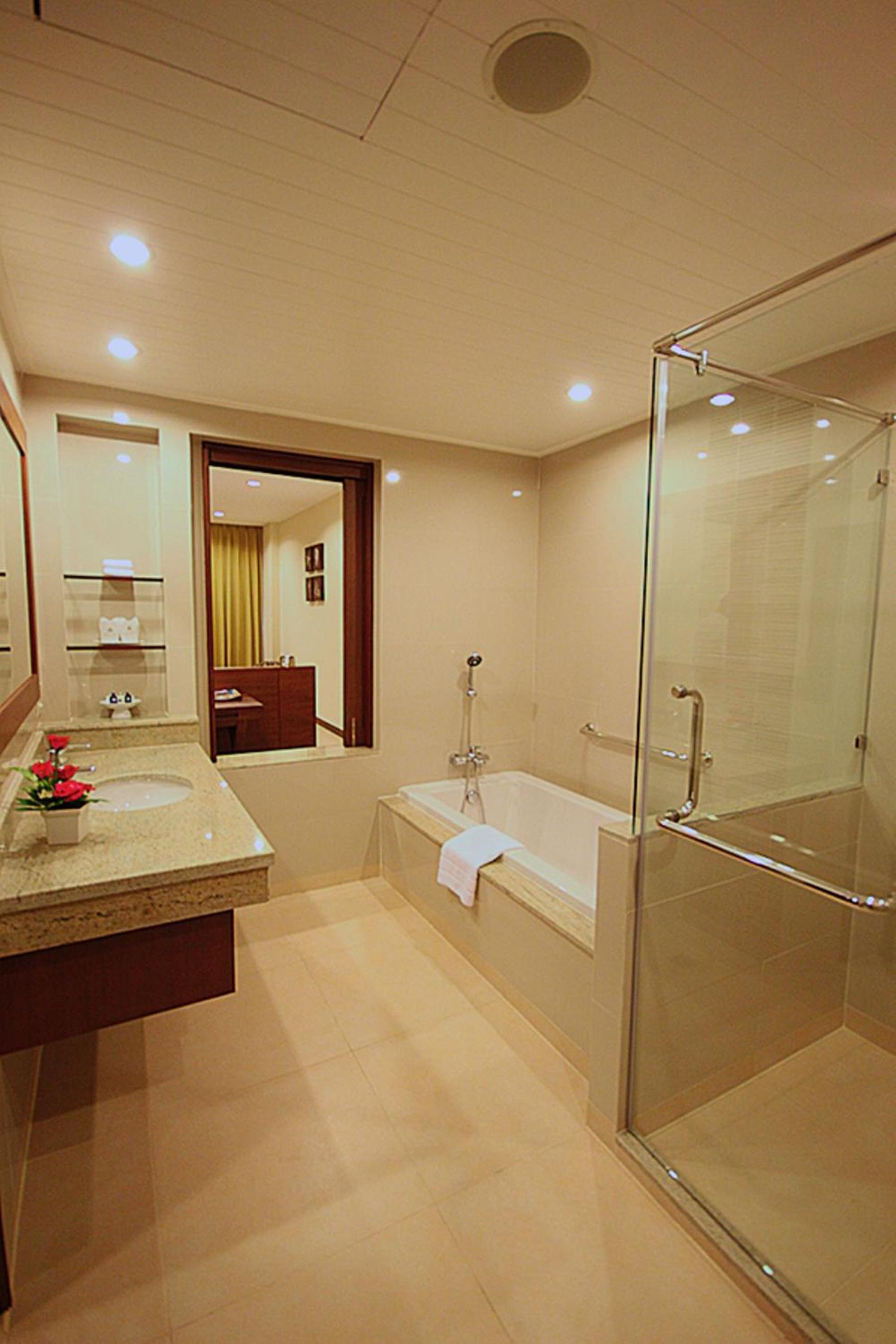 The Heritage Pattaya Beachfront Resort