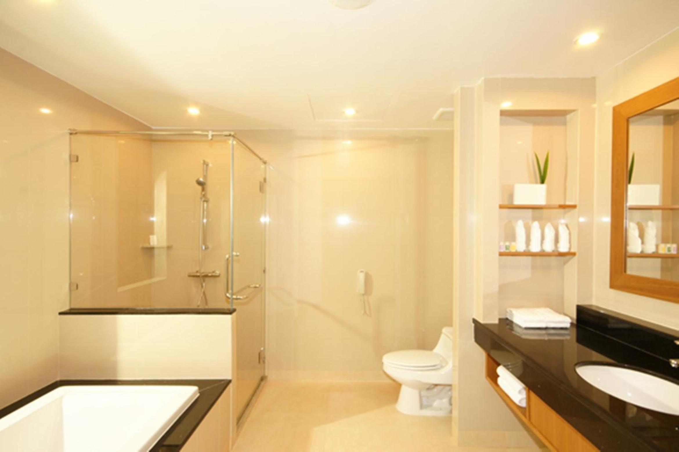 The Heritage Pattaya Beachfront Resort