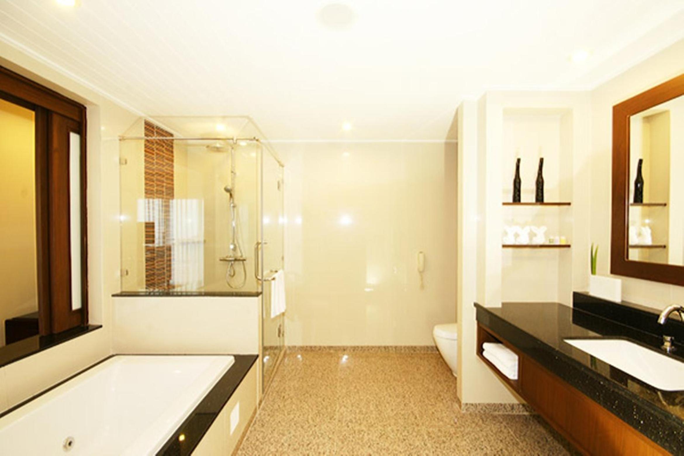 The Heritage Pattaya Beachfront Resort