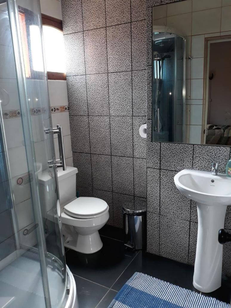 Hostal Casa Amarilla San Vicente de Tagua Tagua
