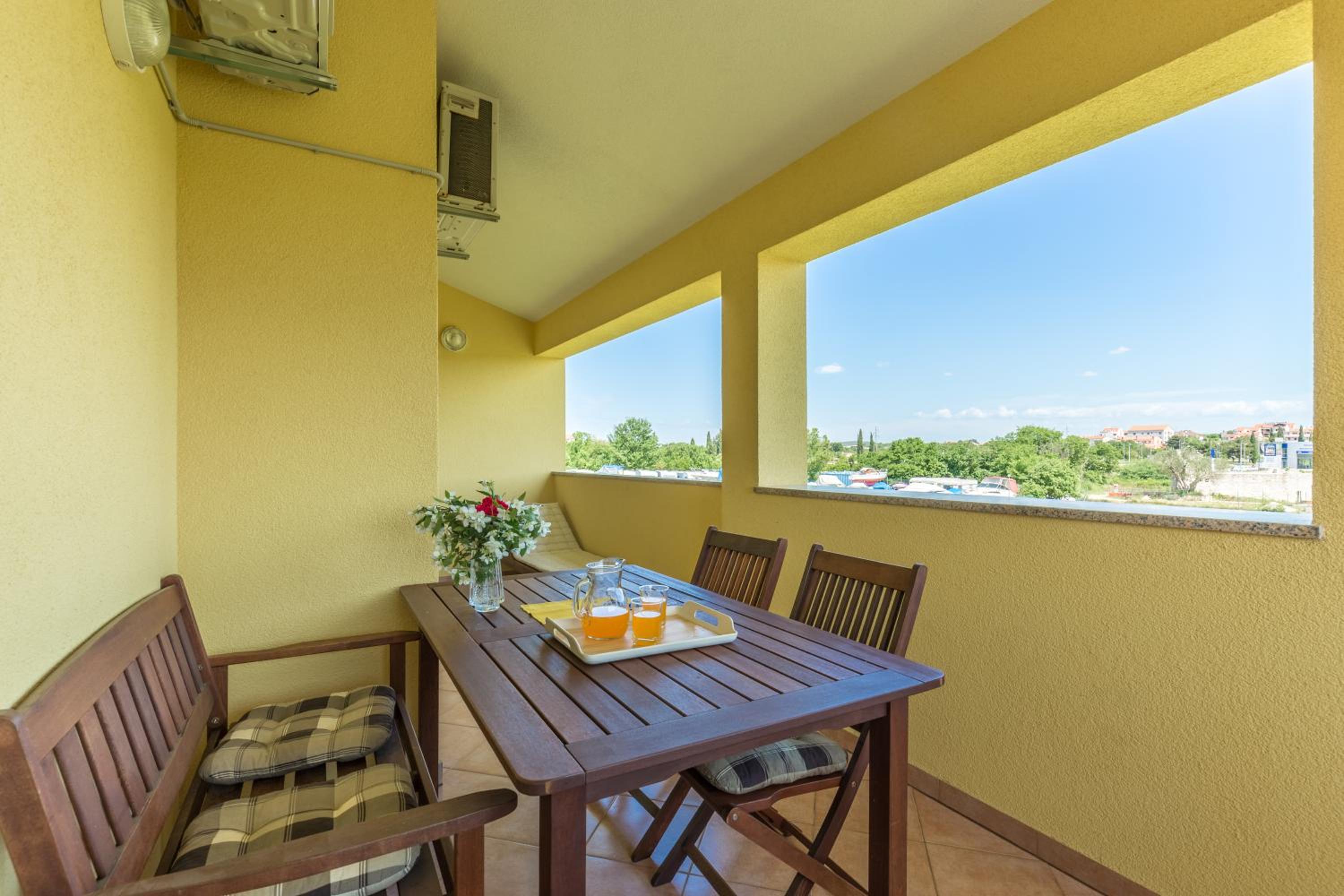 Apartments Terranova view 4
