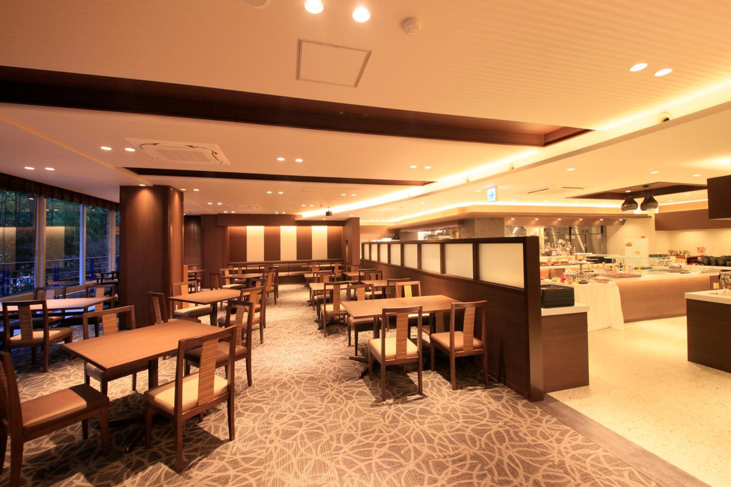Shimobe Hotel