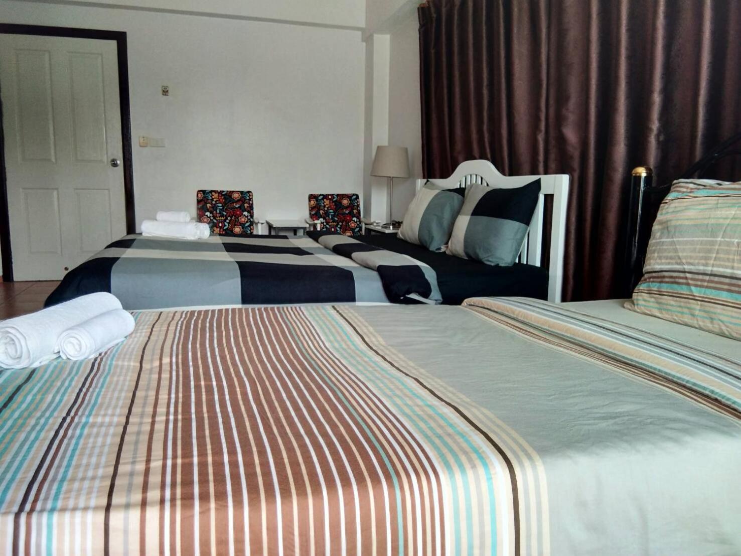 Lomsabai Apartments