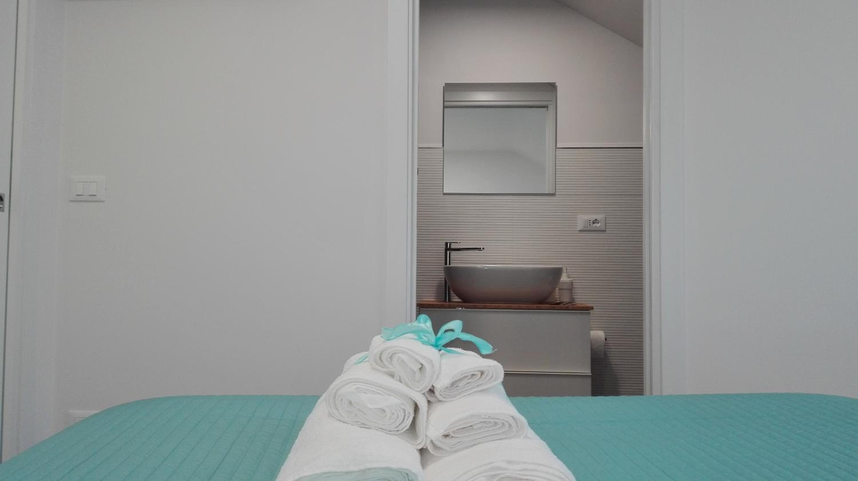 Tivoli ShortLets - Catania en San Gregorio di Catania — hotel room