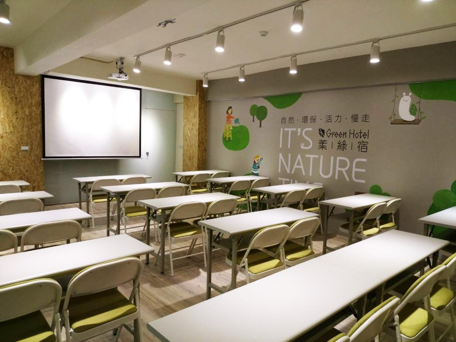 Green Hotel - Fengjia