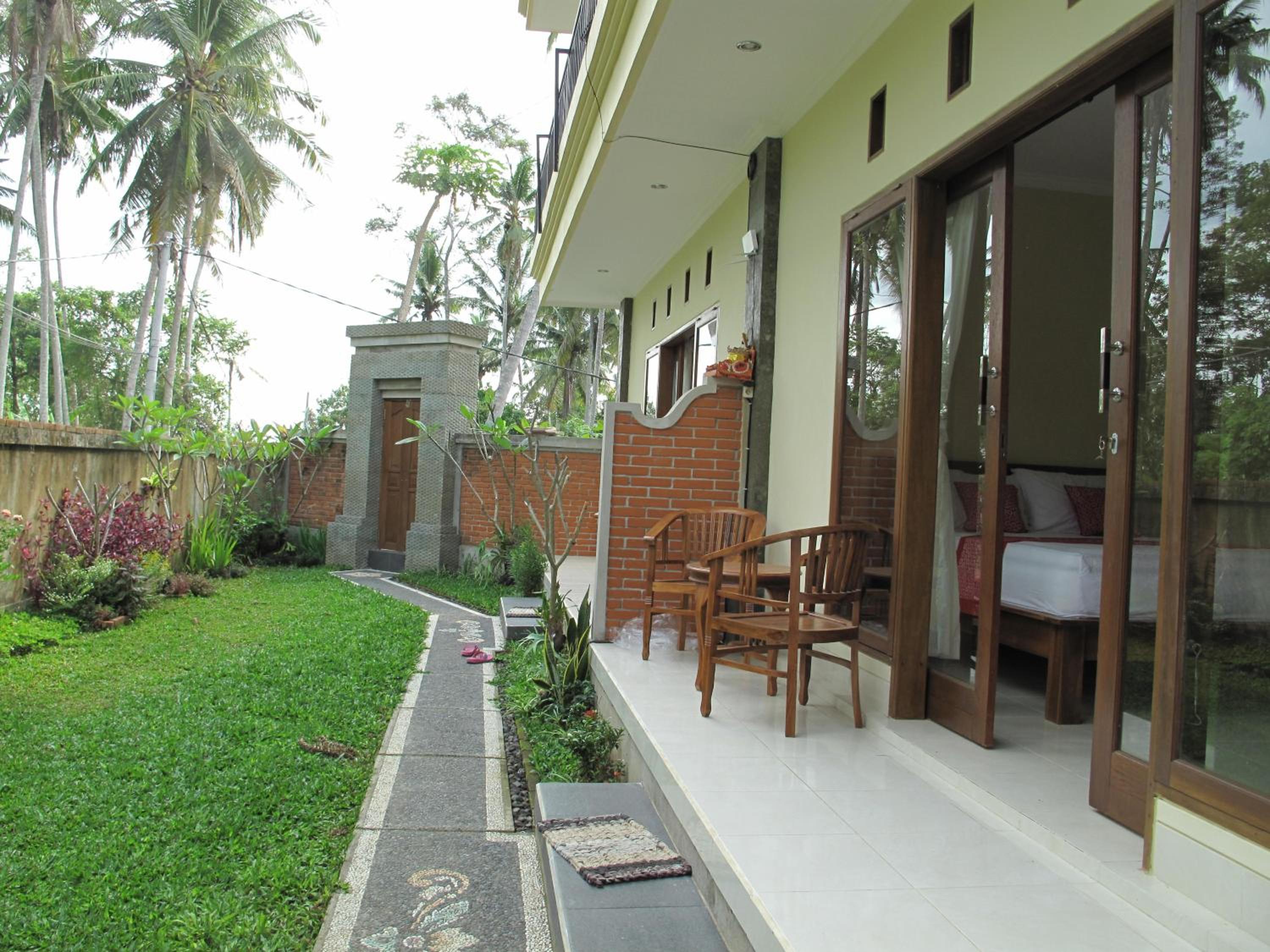 Sunrise coconut House-0