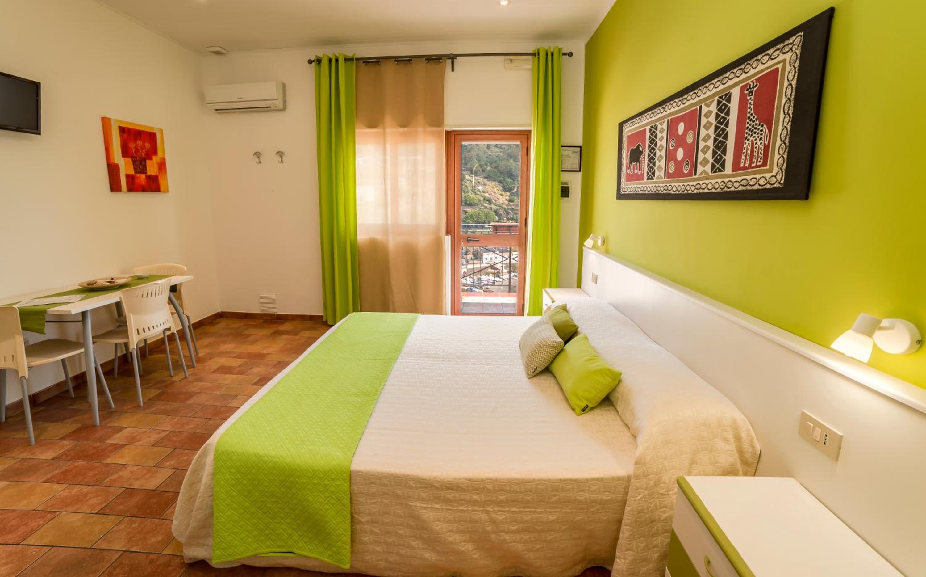 hotel room
