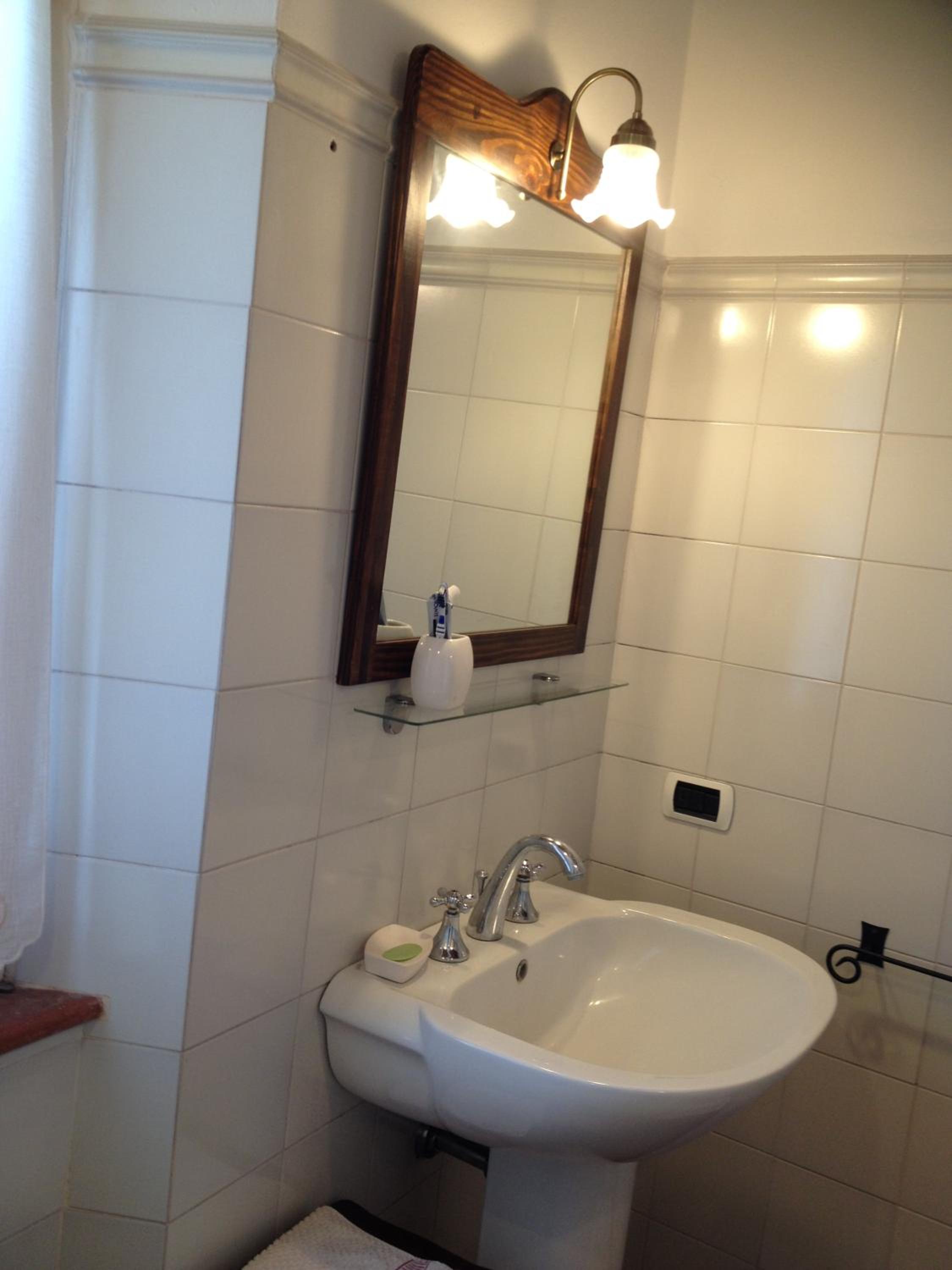 Photo 49