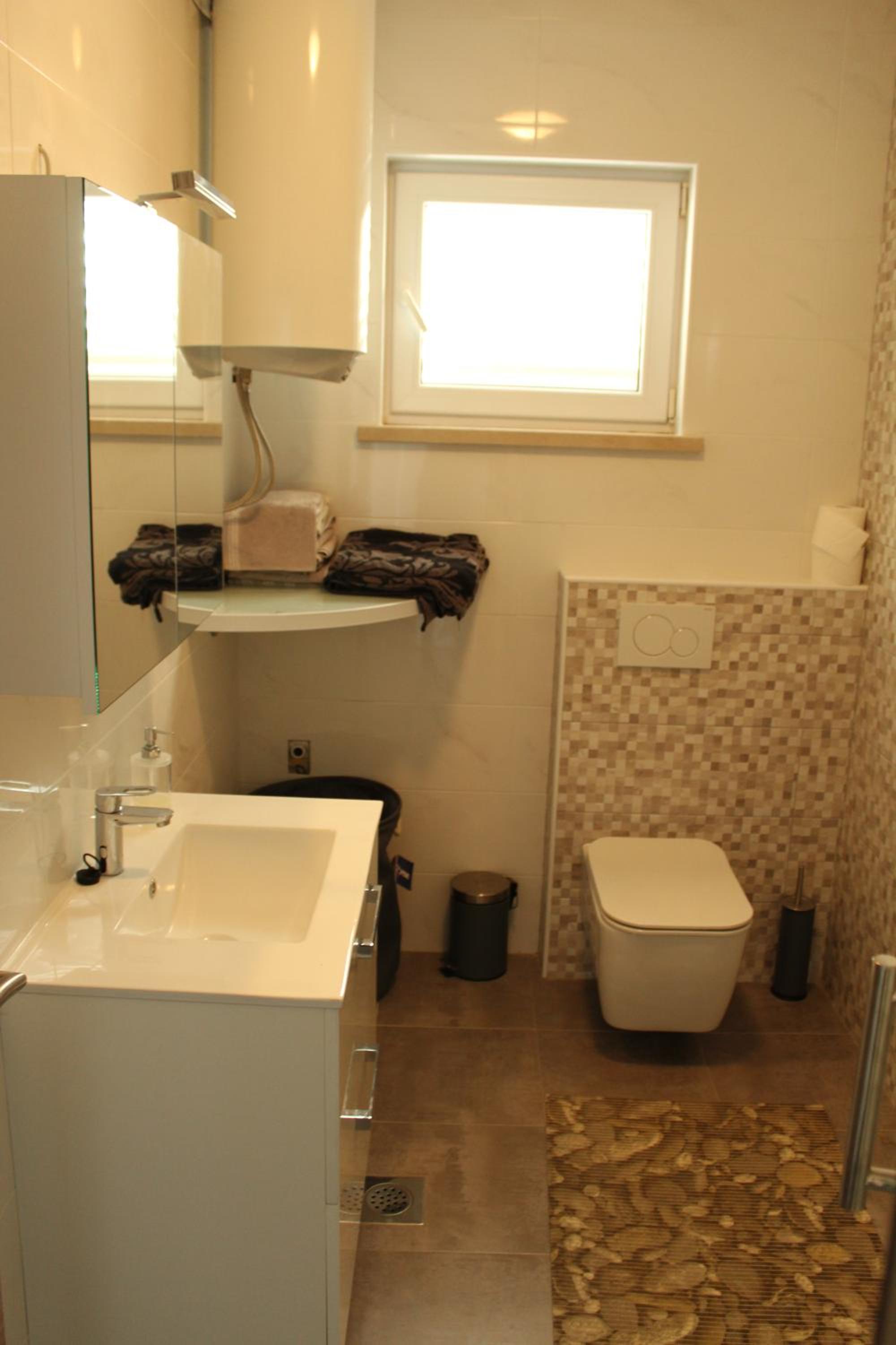 Photo 36