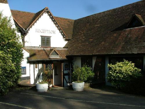 Stevenage Vacations - Roebuck Inn - Property Image 7
