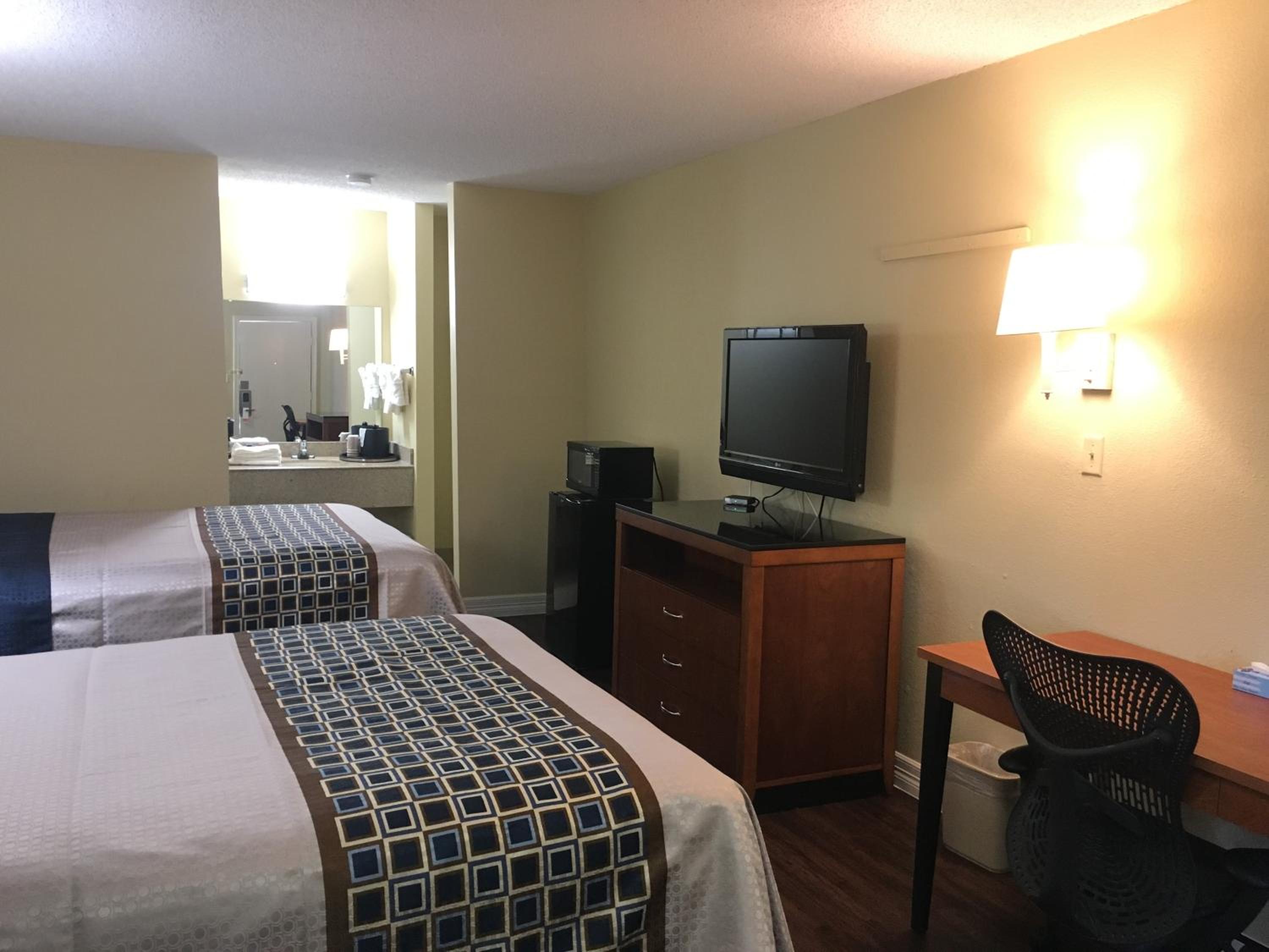 Navasota Inn view 5