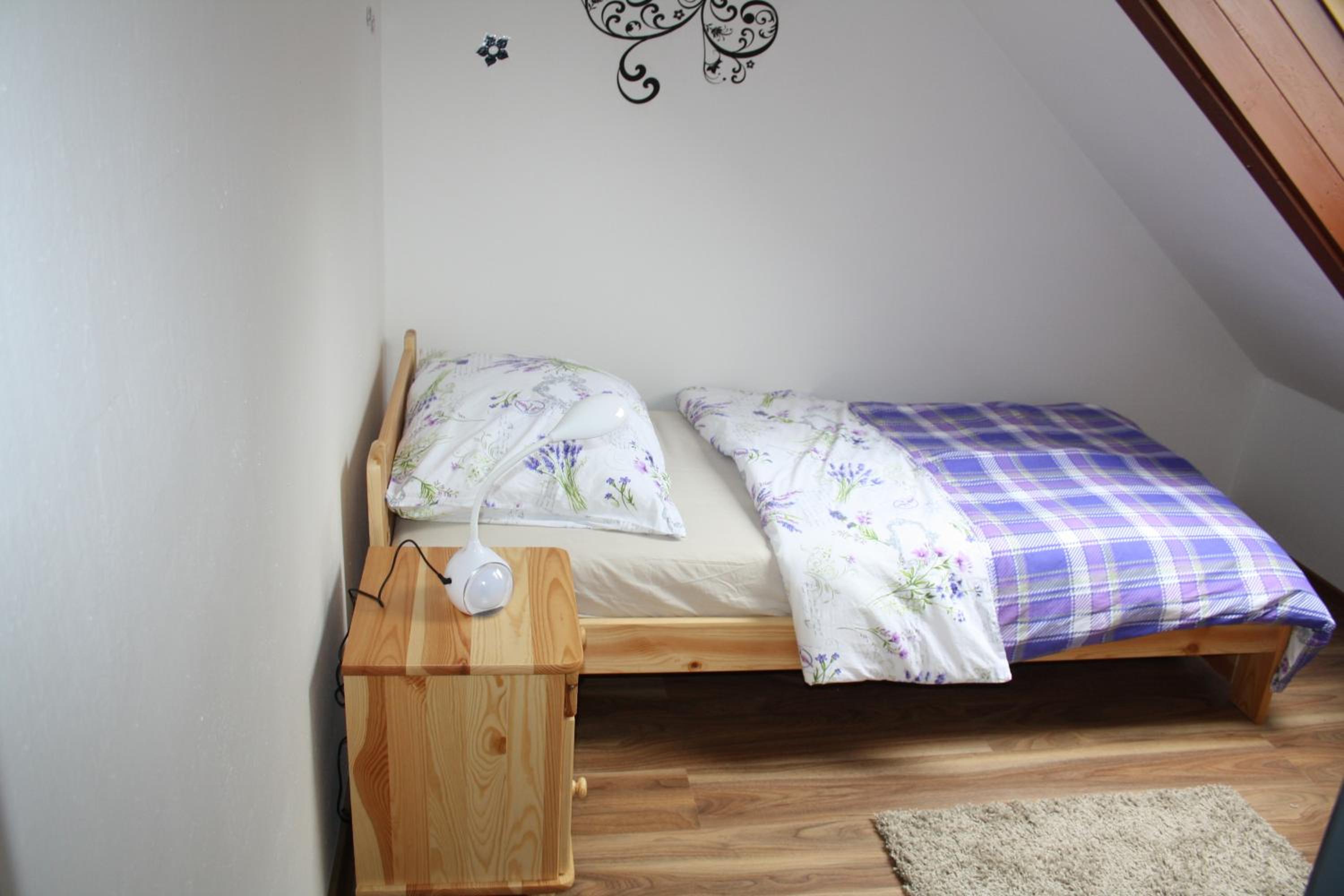 Photo 48