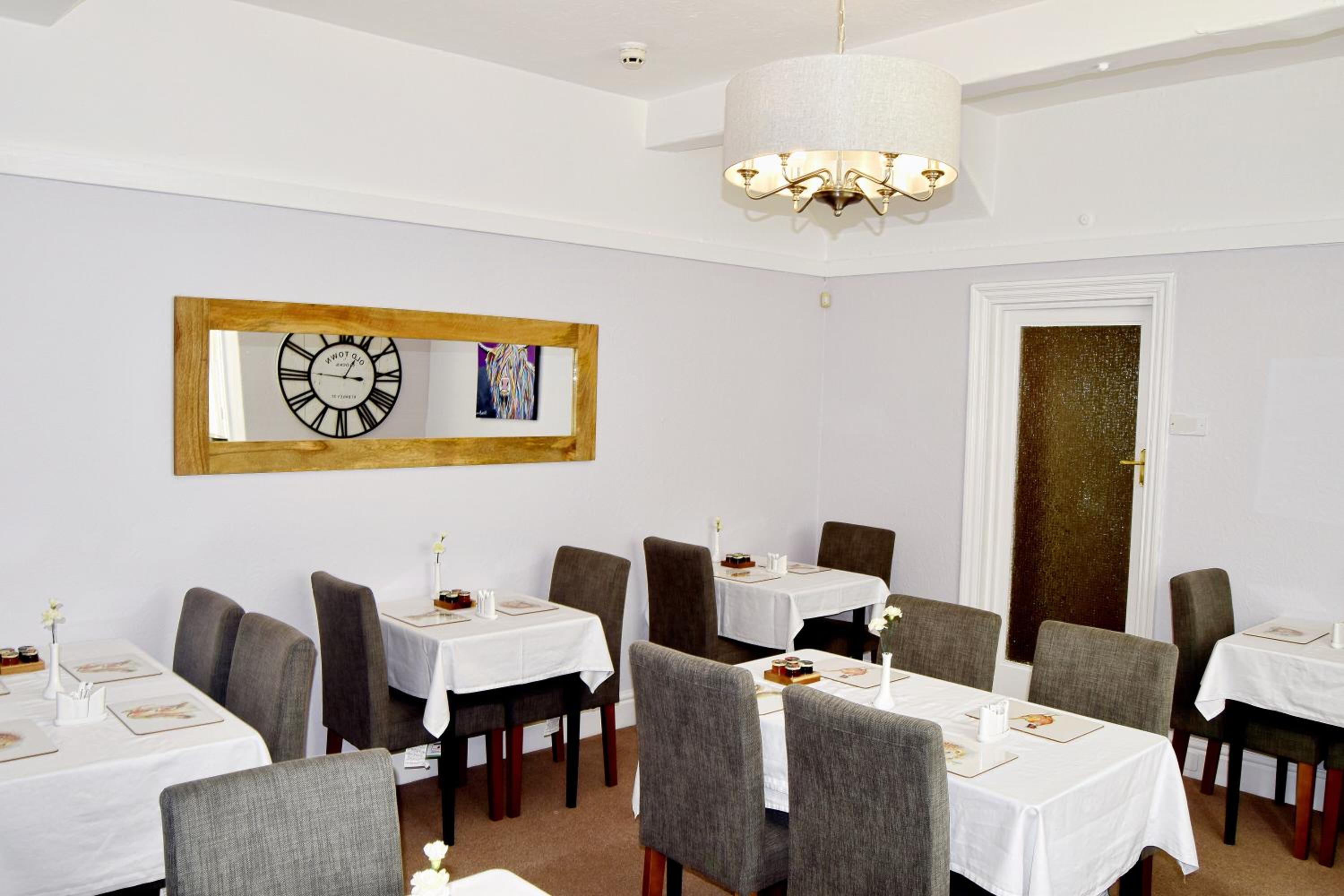 Avenue Guest House