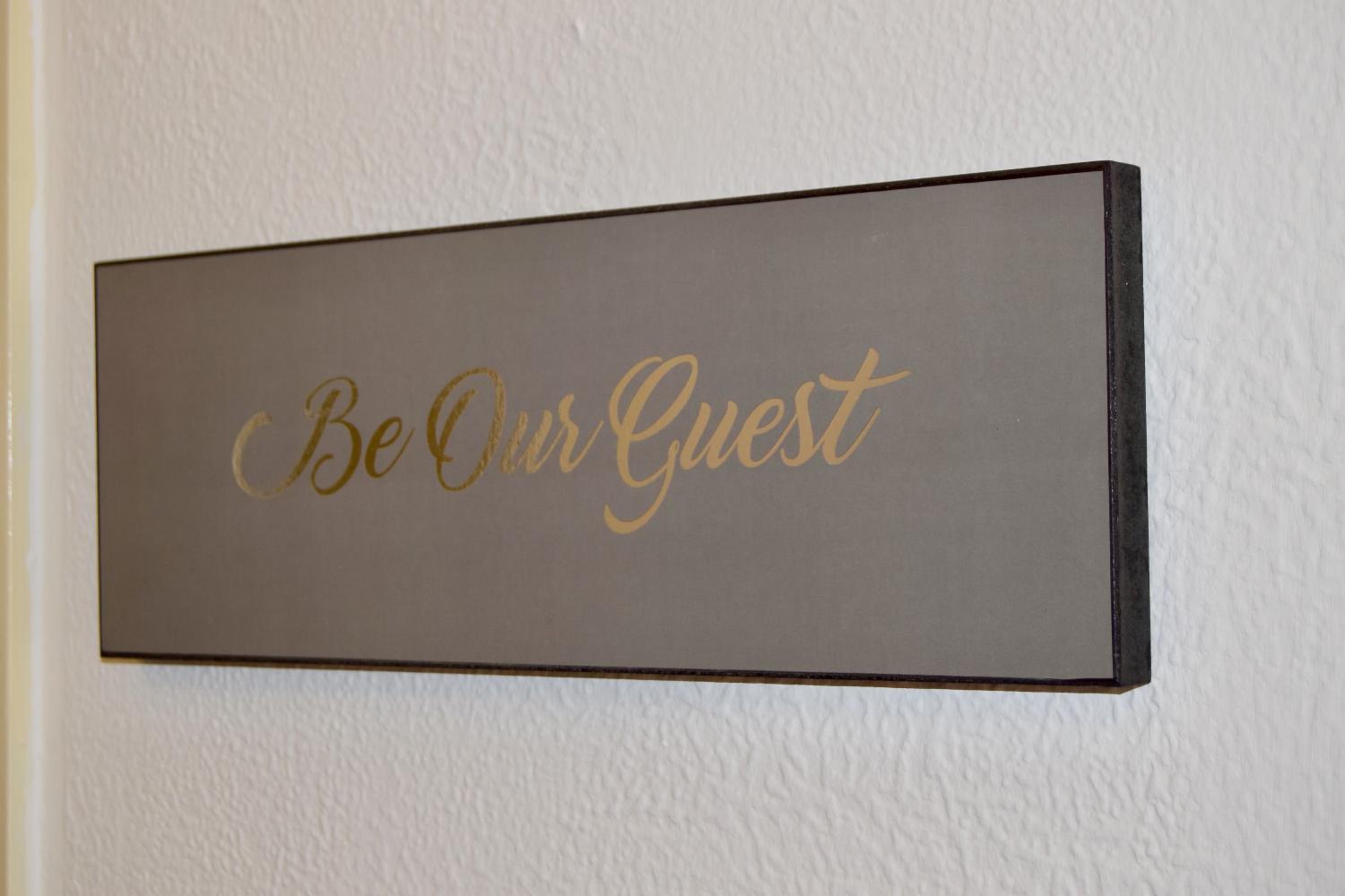 Avenue Guest House