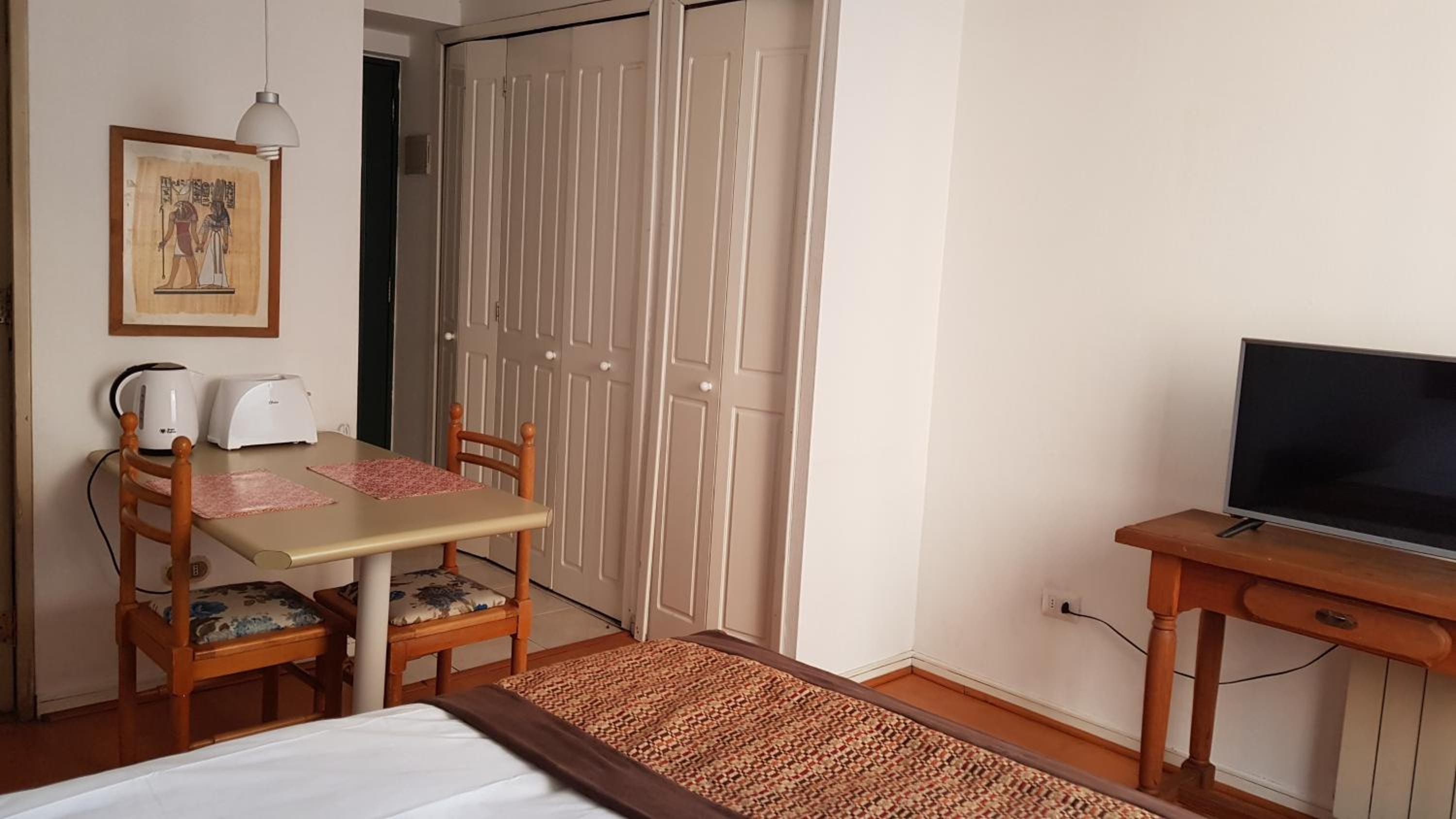 Encomenderos Apart Hotel
