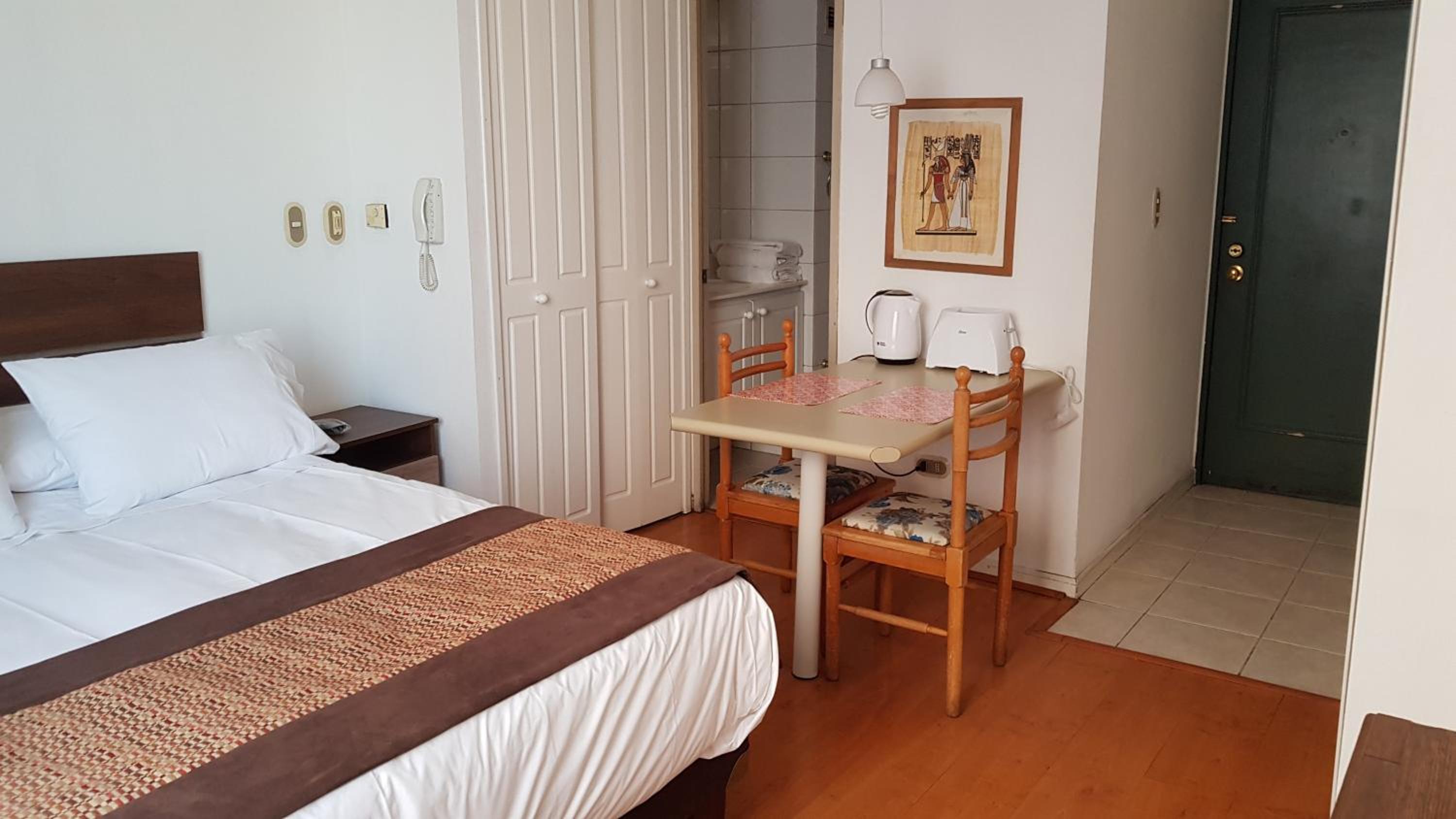 Encomenderos Apart Hotel