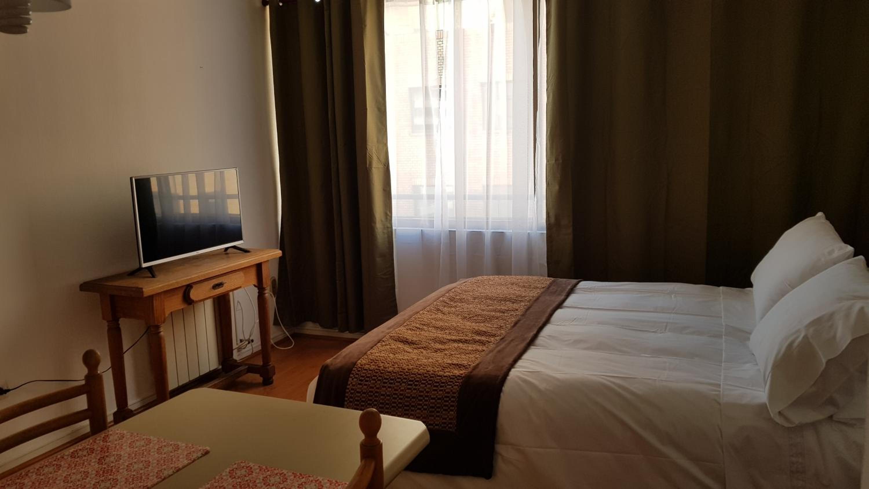Encomenderos Apart Hotel