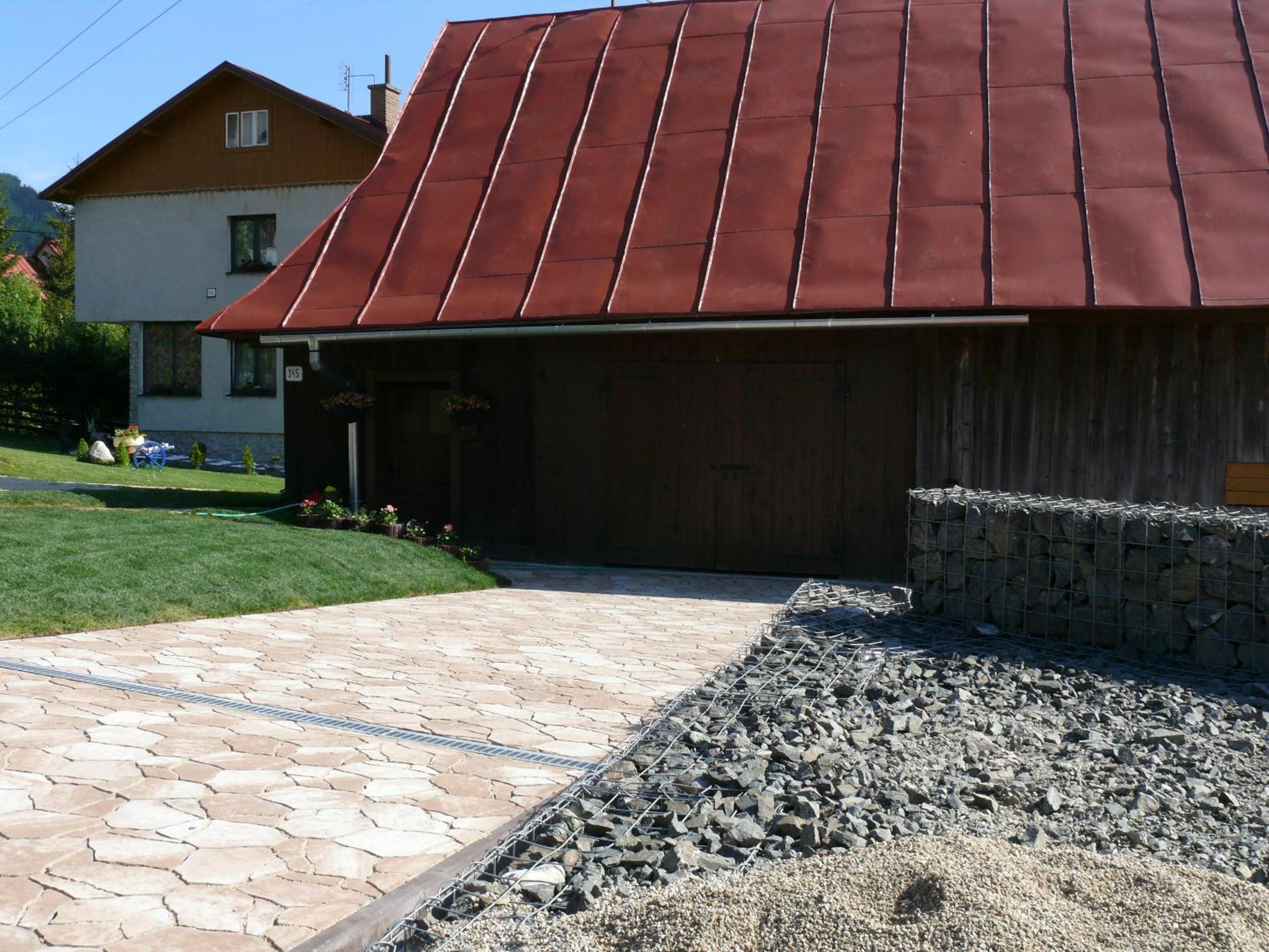 Photo 33