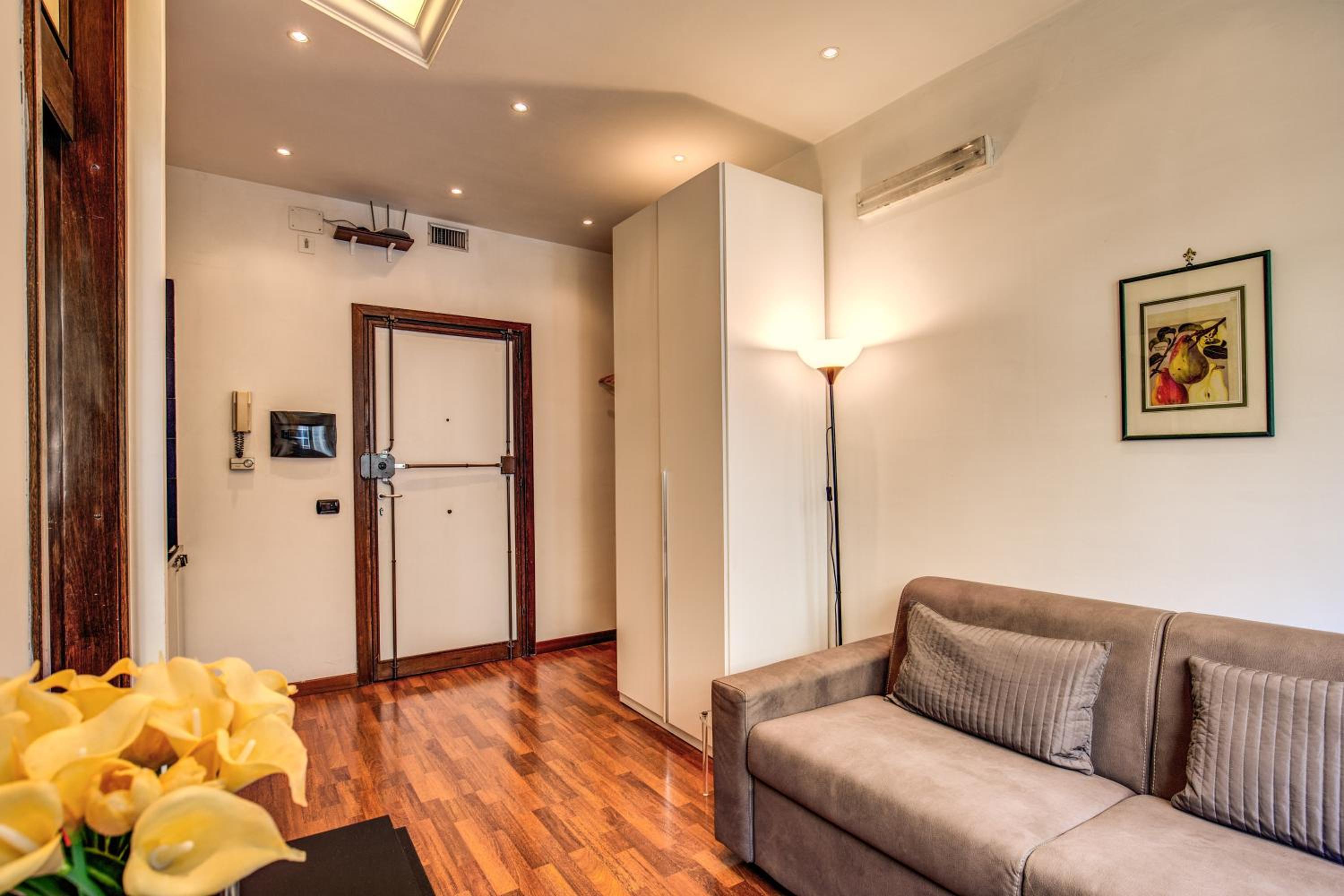 M&L Apartments - Ardesia Colosseo