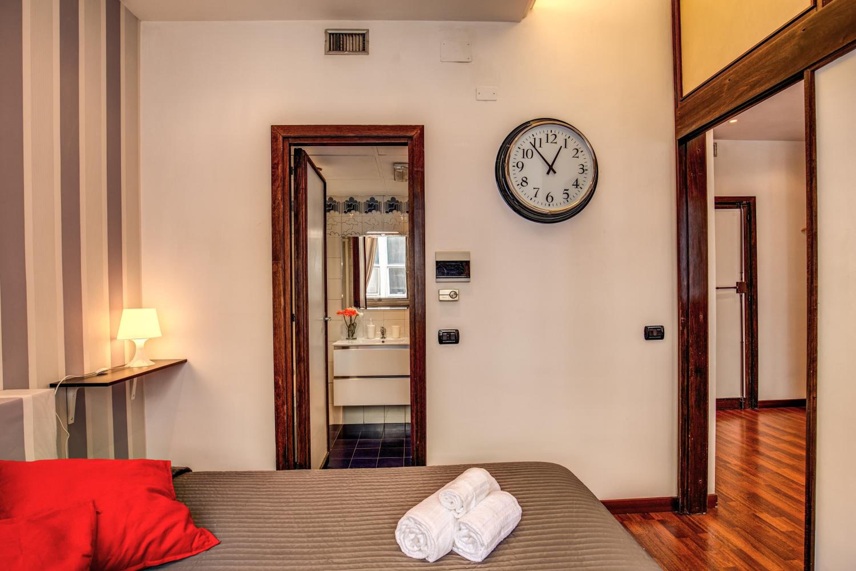 M&L Apartments - Ardesia Colosseo