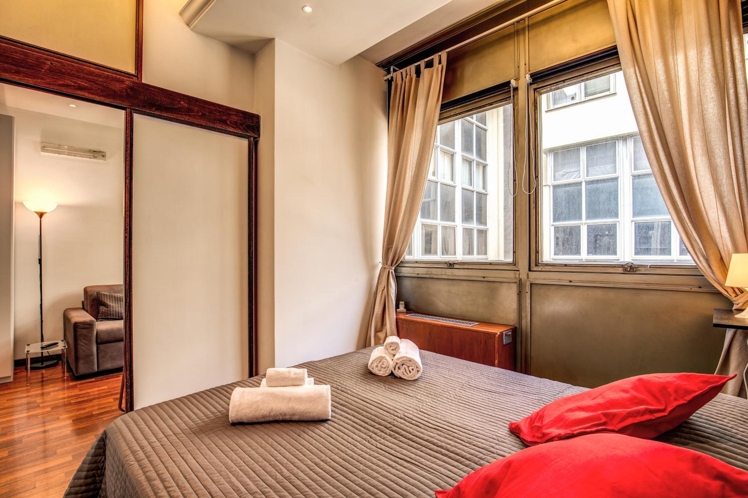 M&L Apartments - Ardesia Colosseo
