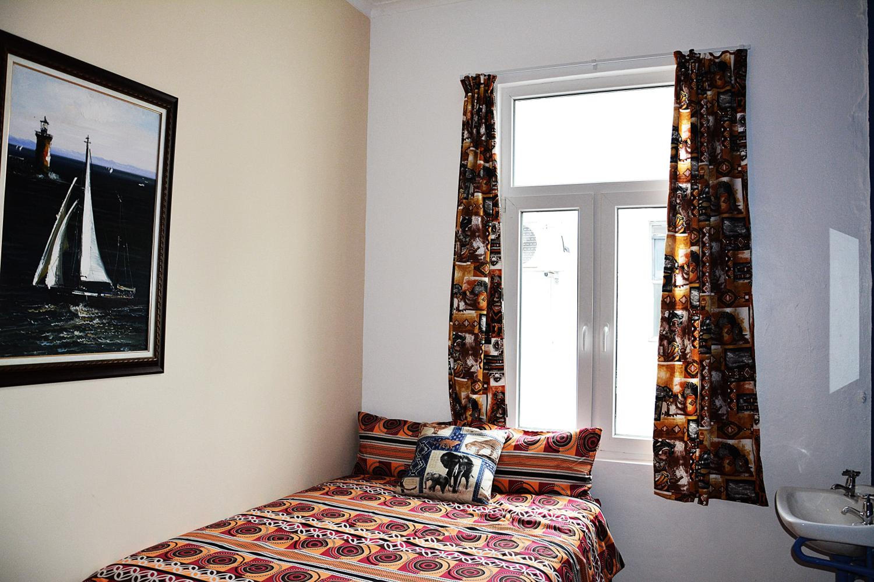Urban Hive Backpackers