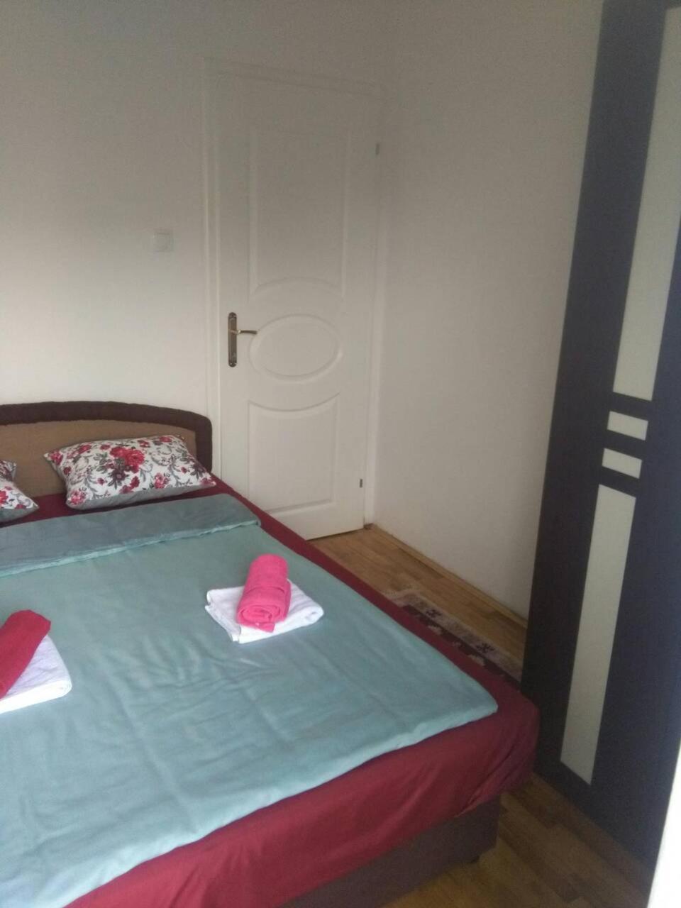 Photo 71