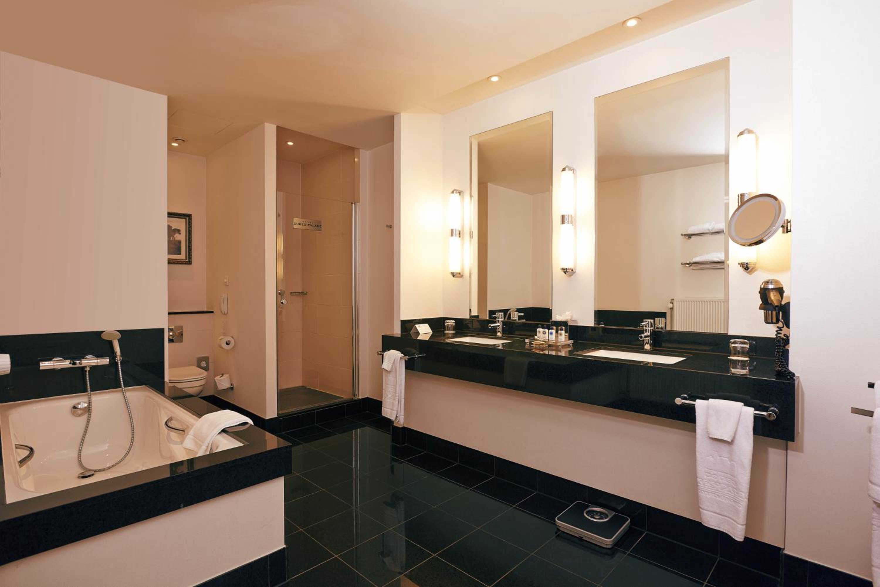 Bruges Vacations - Dukes' Palace Brugge - by Dukes' Hotel Collection - Property Image 42