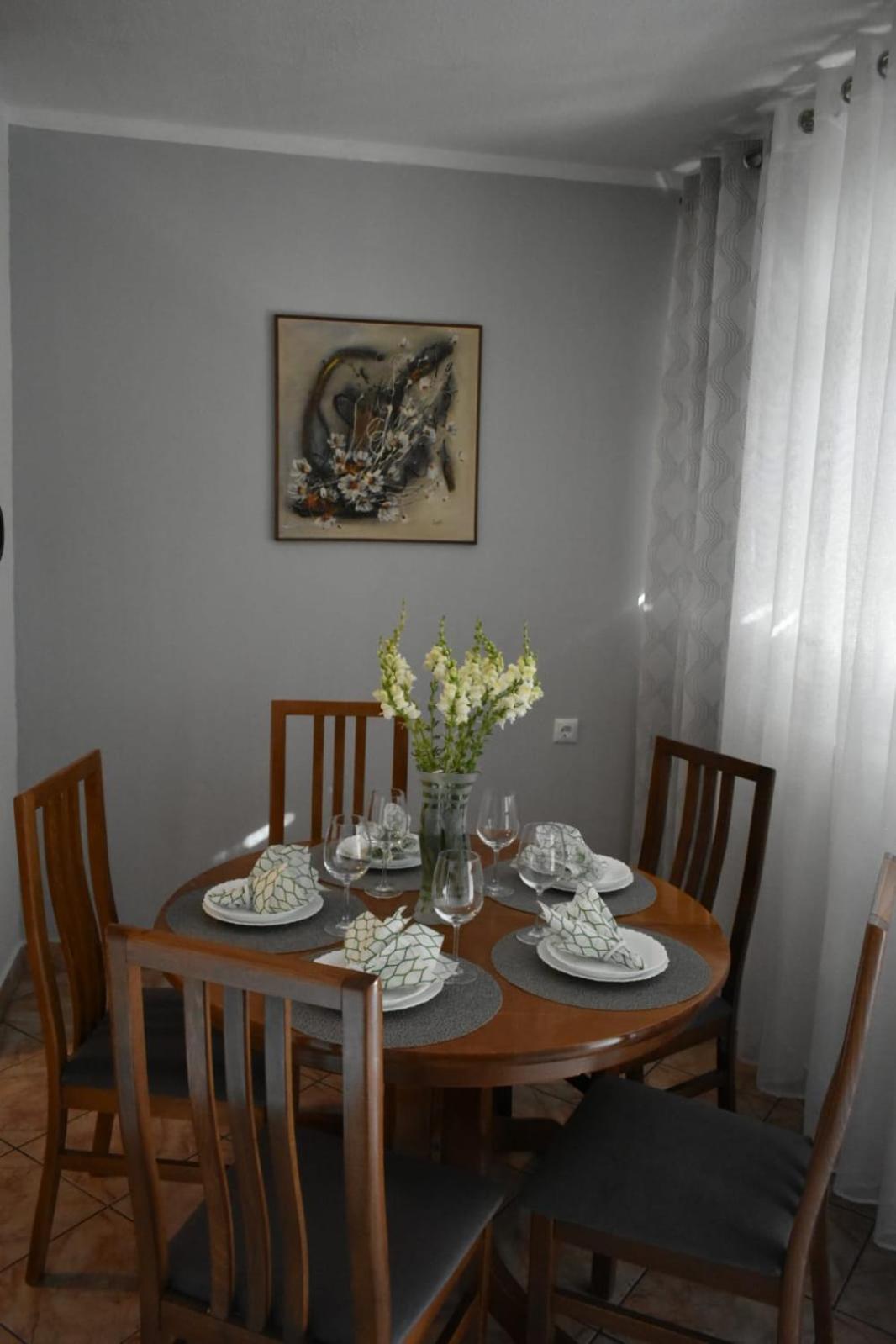Photo 35