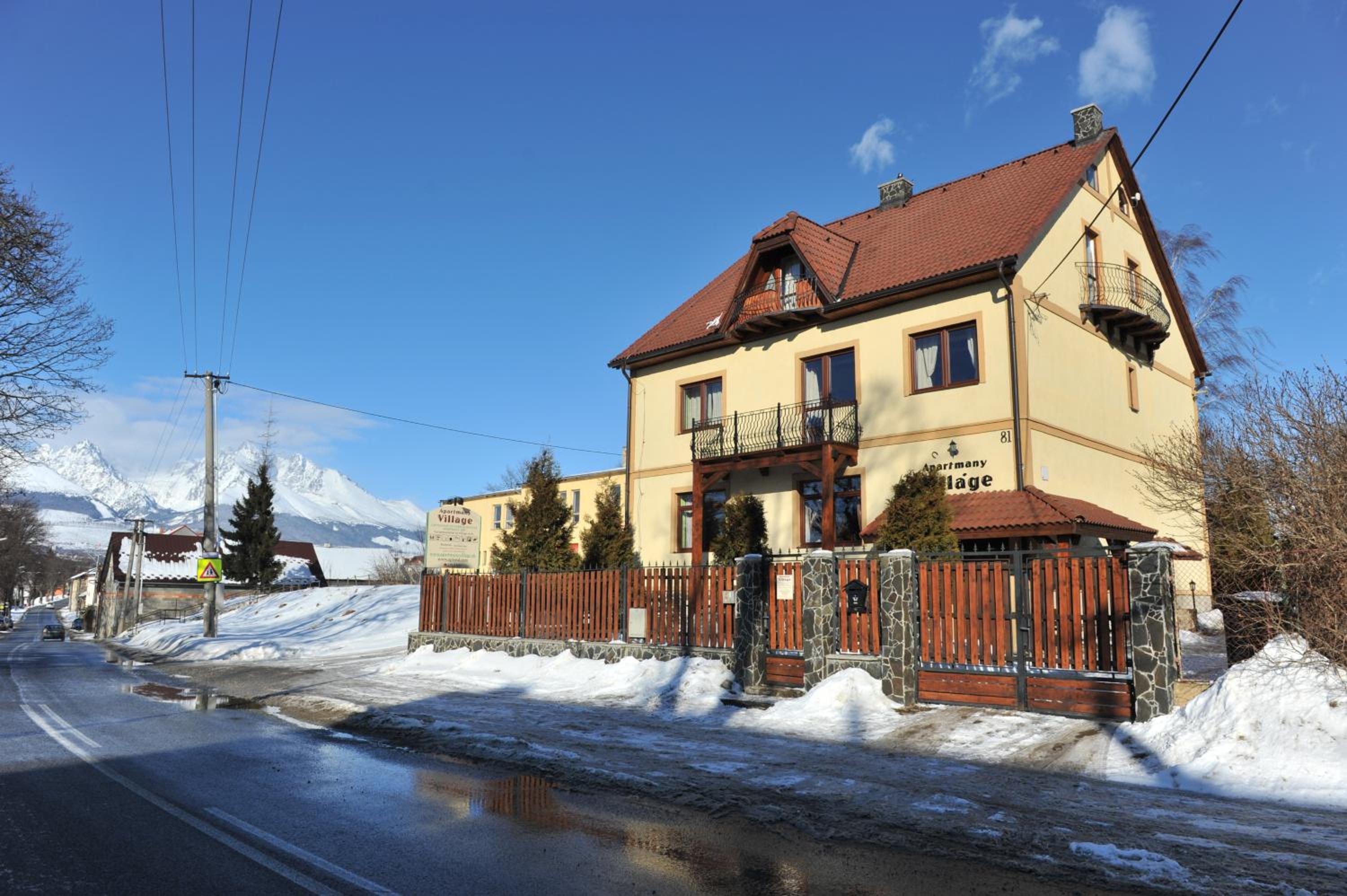 Apartmány Village