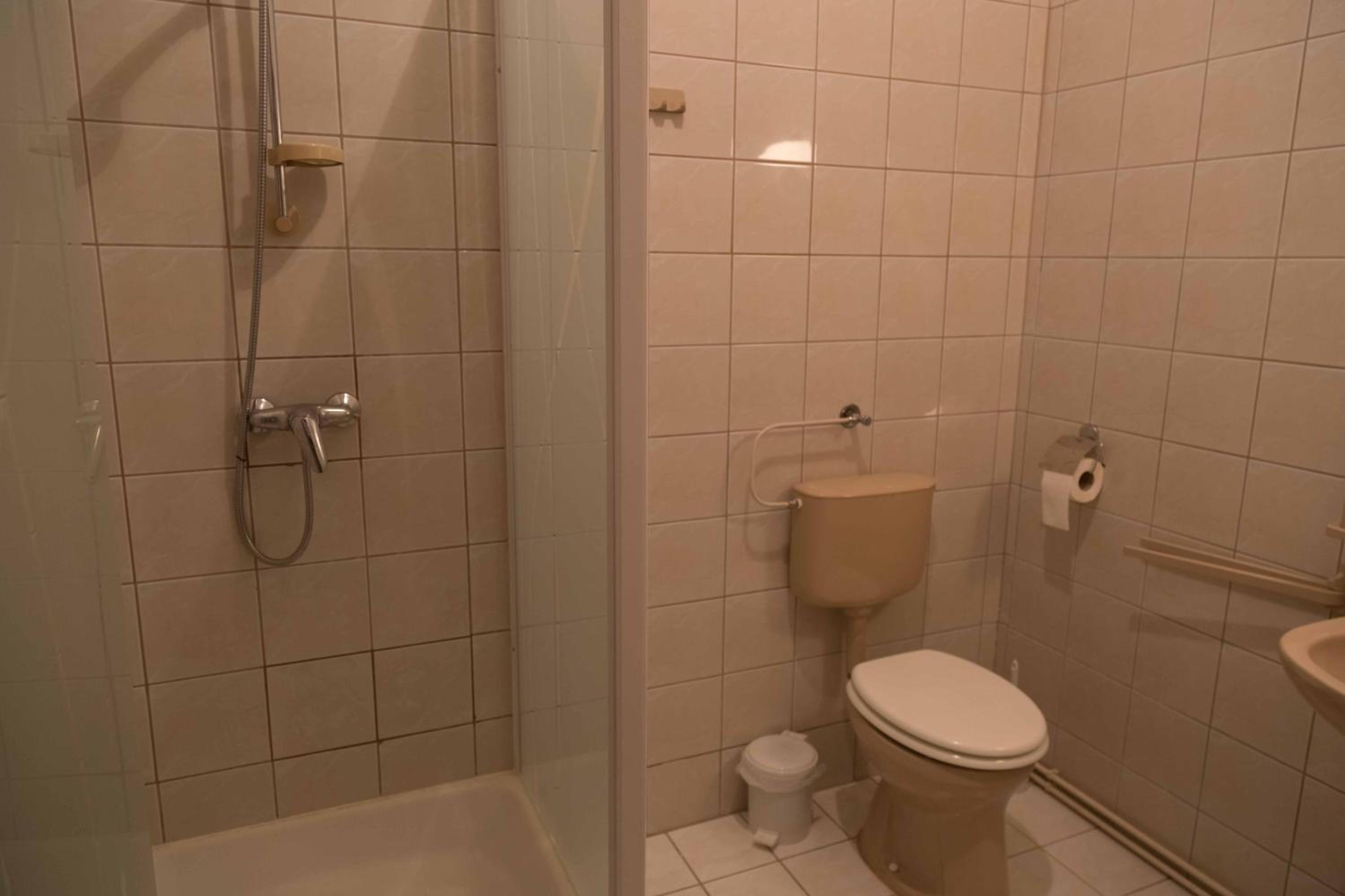 Photo 44