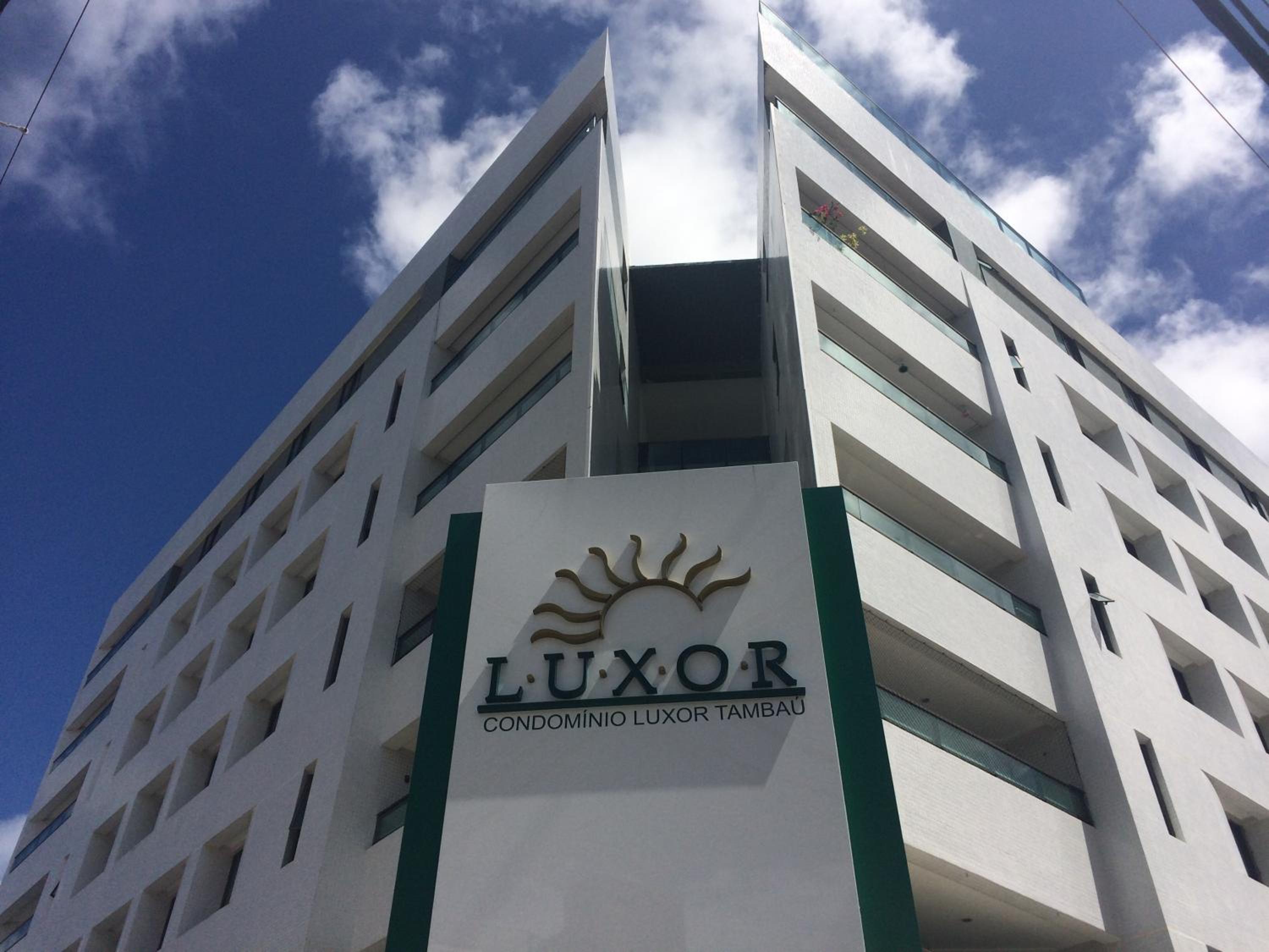 Luxor Tambaù