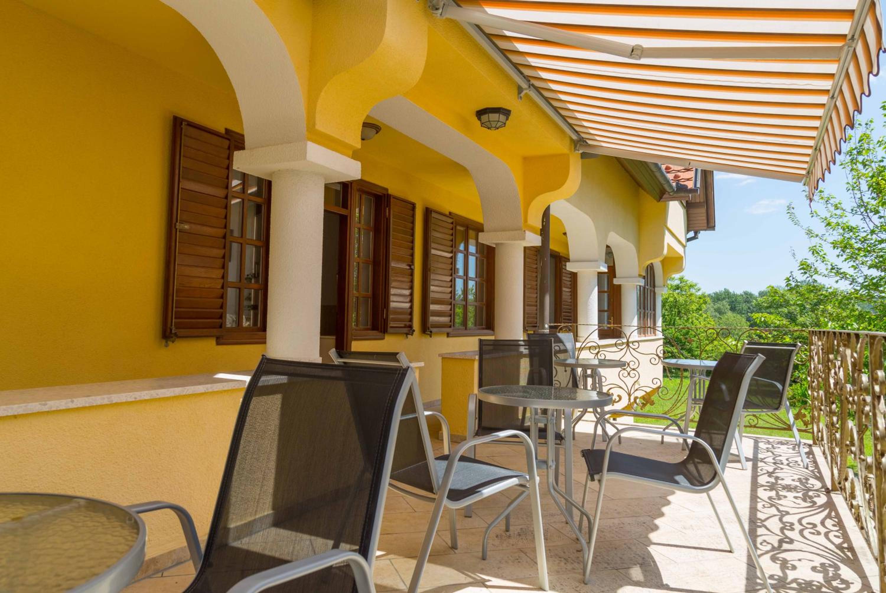Arina Villa view 2